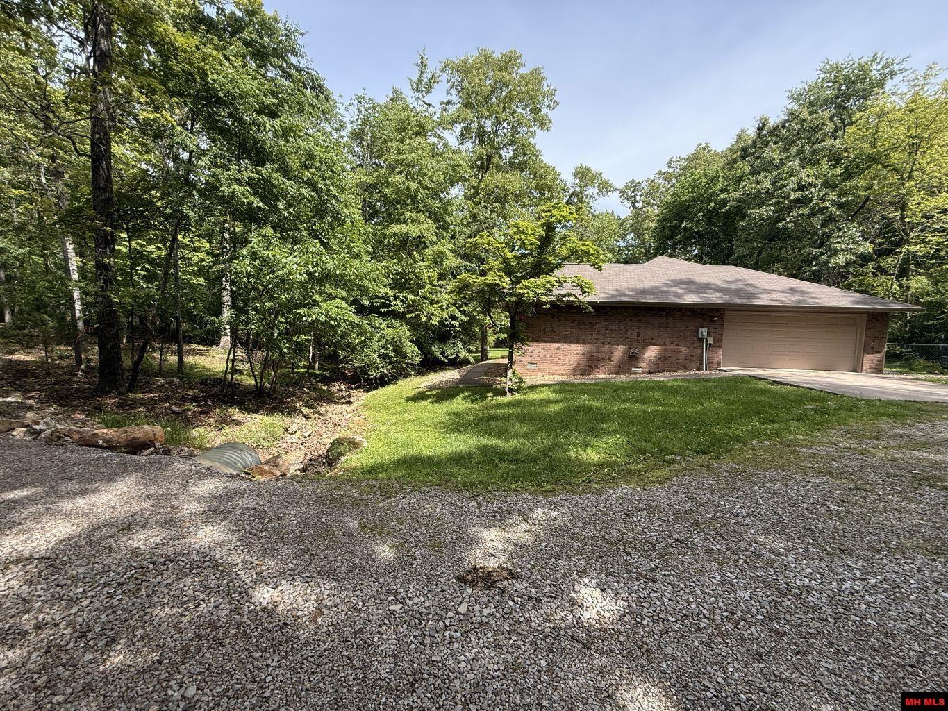 87 FLINTRIDGE COURT Mountain Home, AR 72653