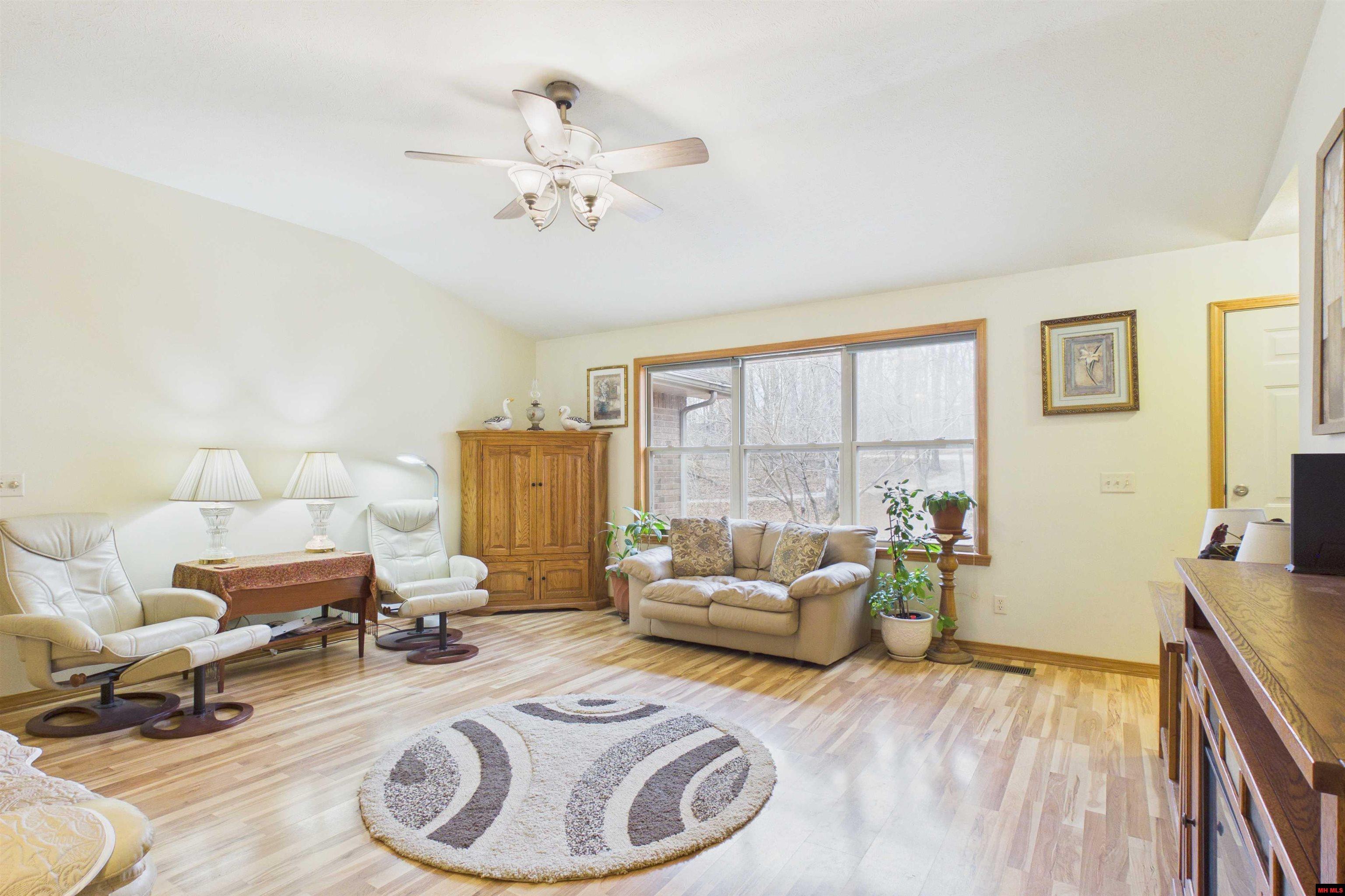 87 FLINTRIDGE COURT Mountain Home, AR 72653