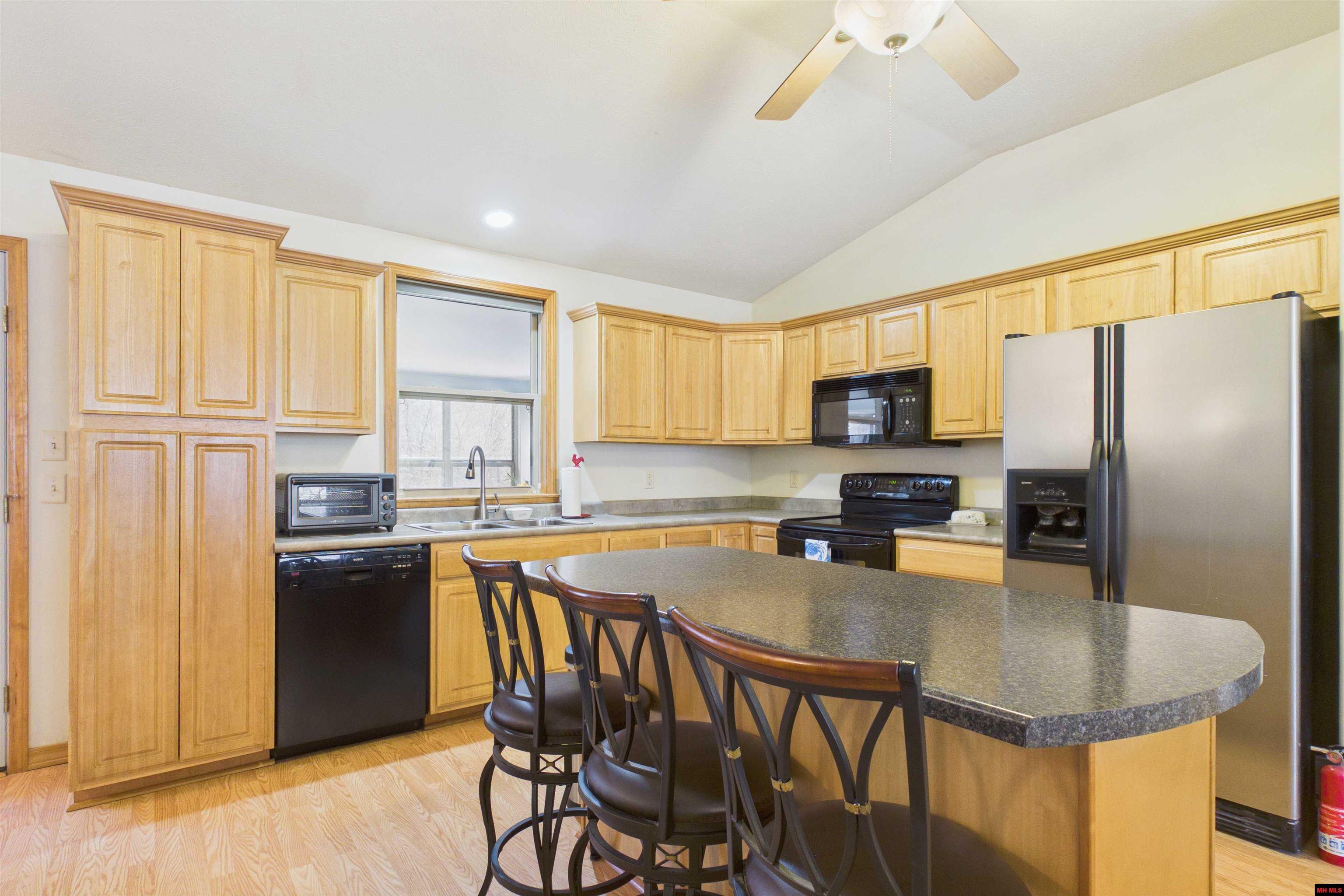 87 FLINTRIDGE COURT Mountain Home, AR 72653
