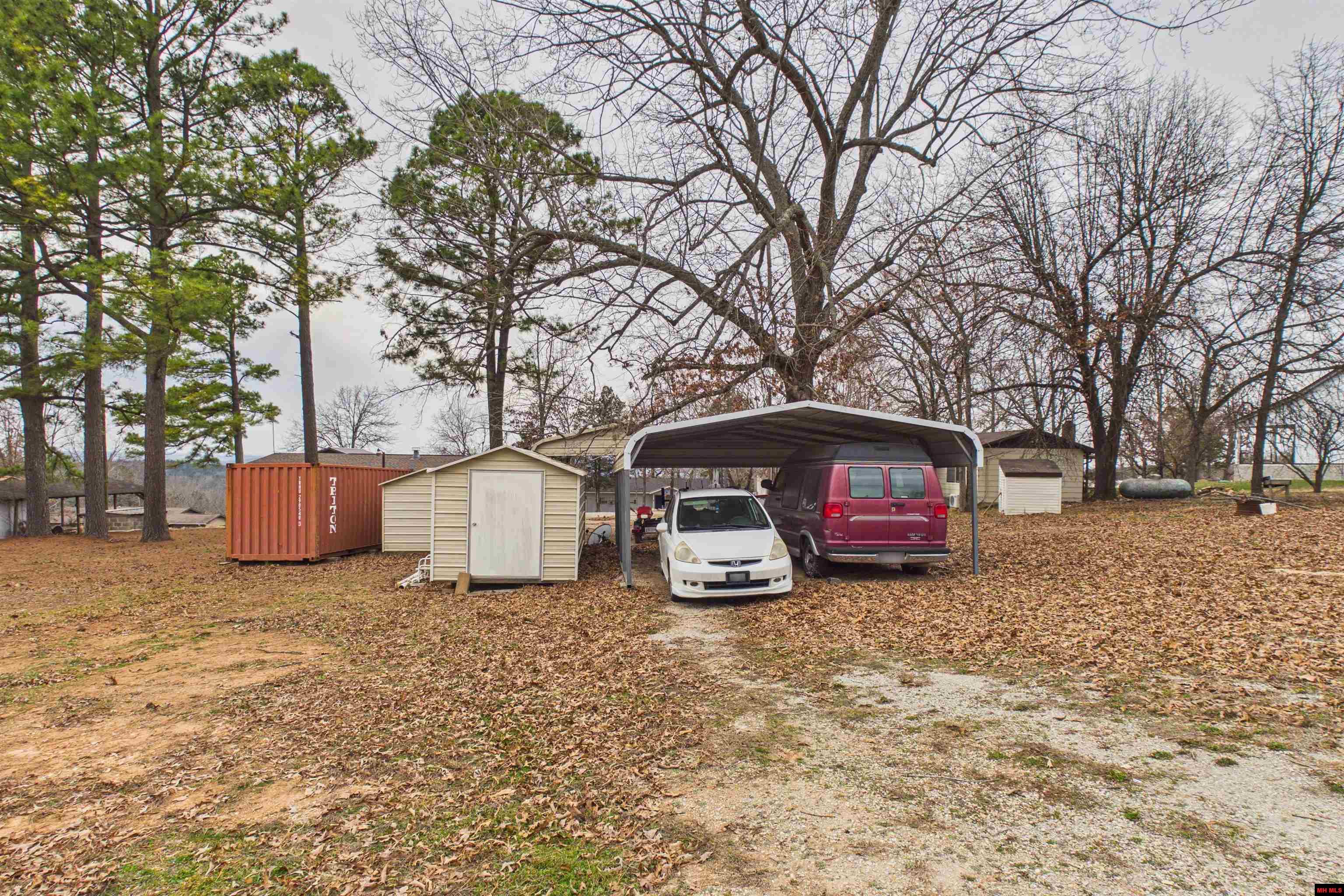 463 Float Creek Road