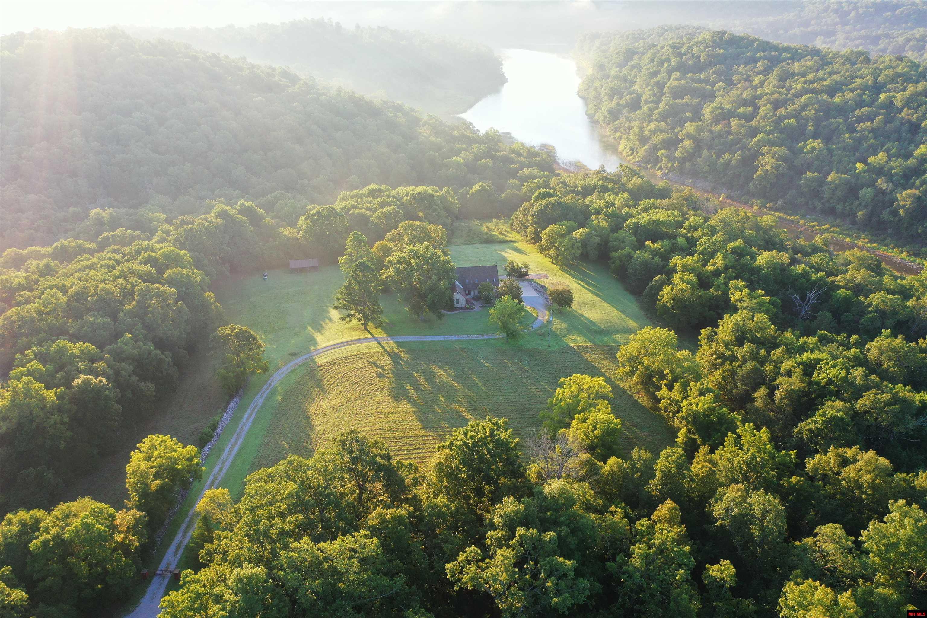 1046 Slick Rock Road