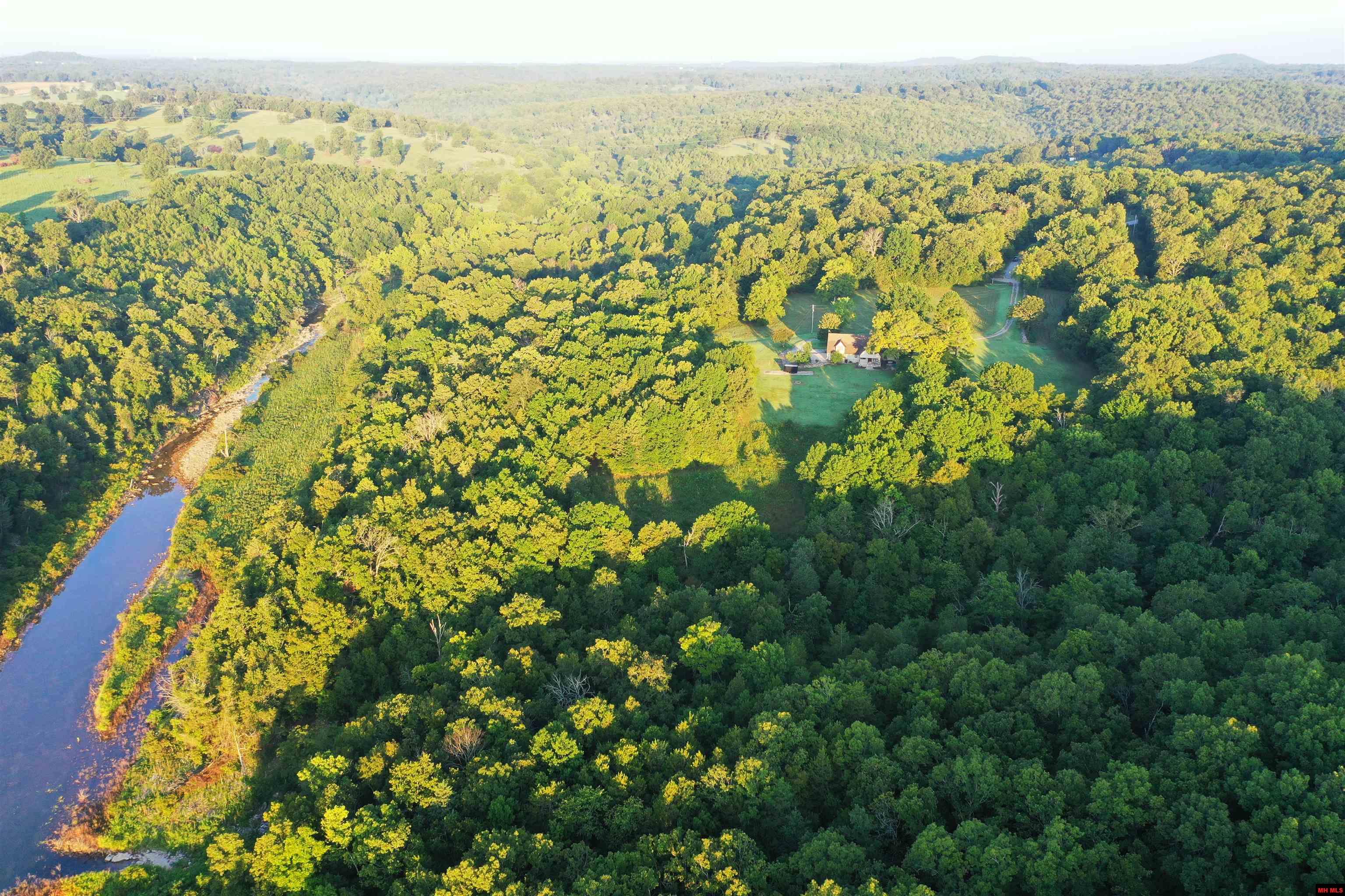 1046 Slick Rock Road