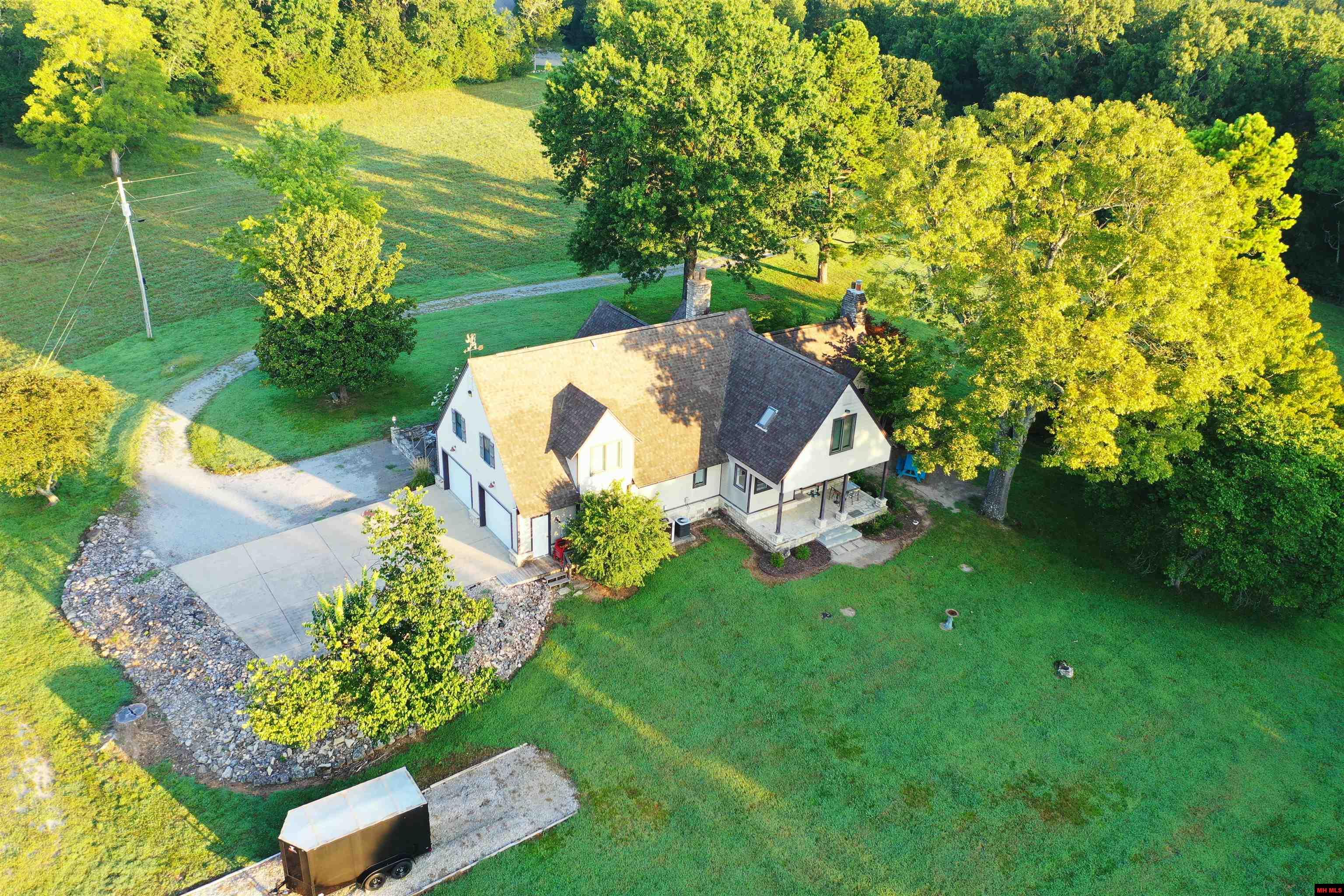 1046 Slick Rock Road