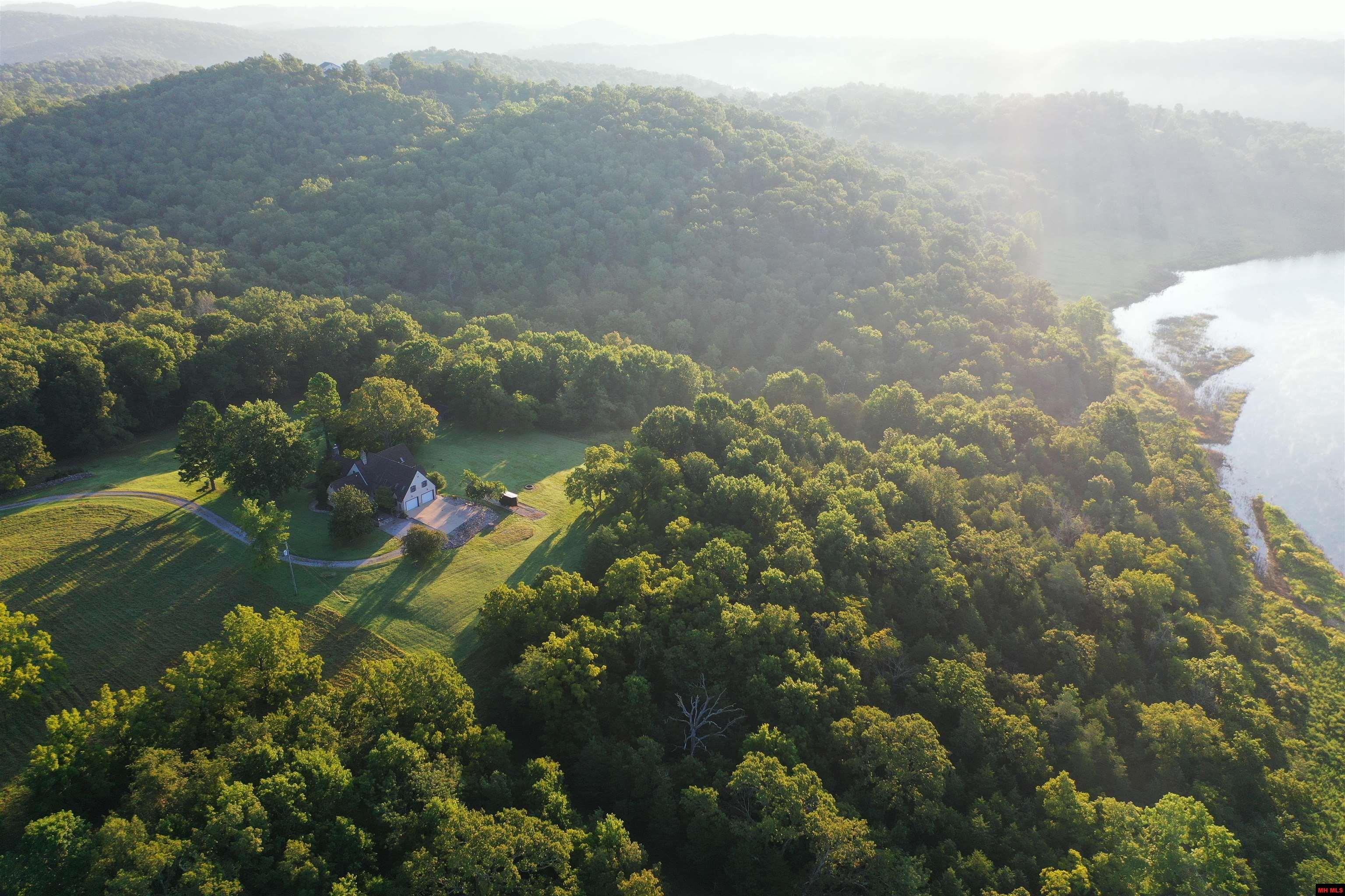 1046 Slick Rock Road