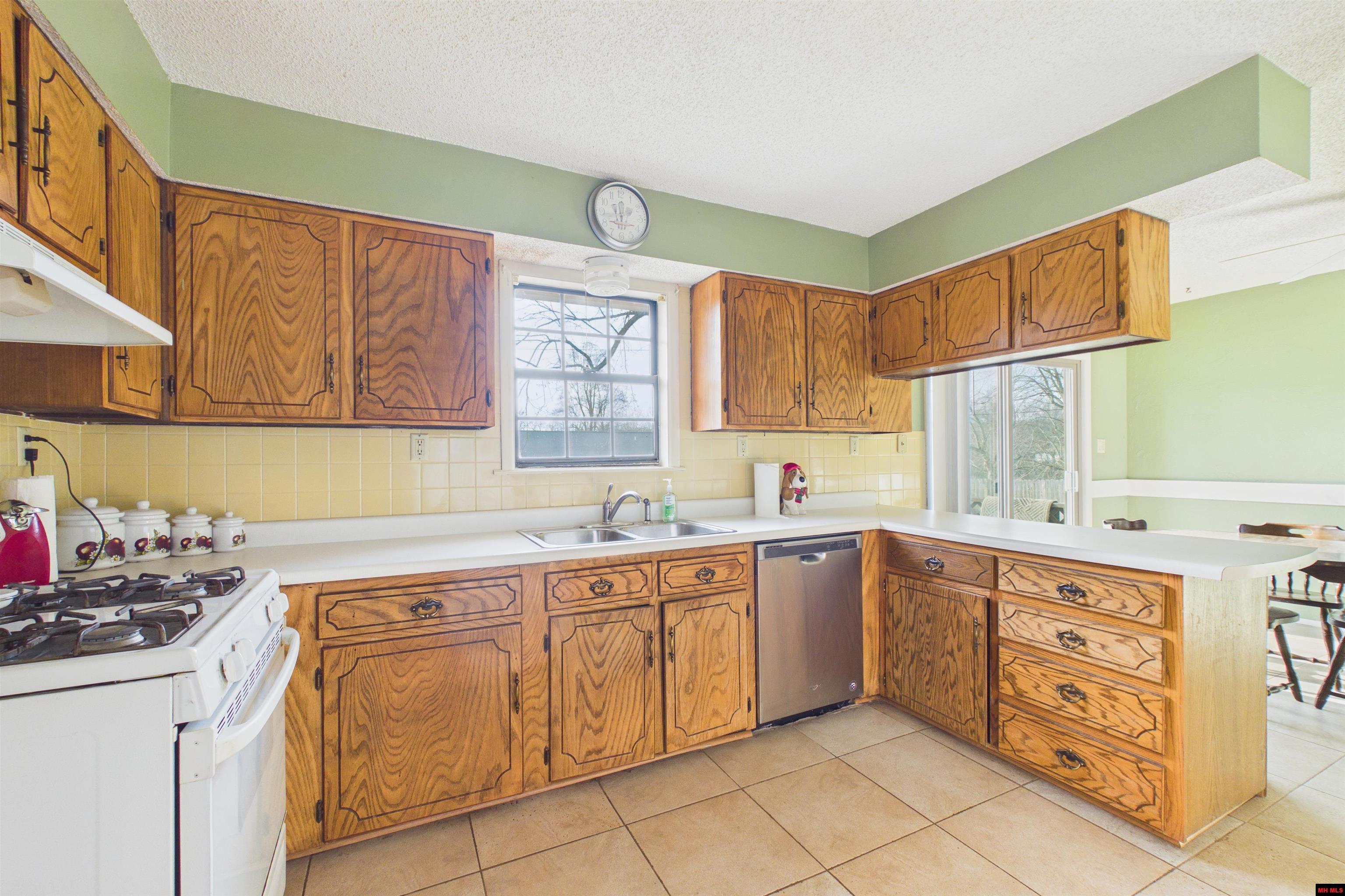 211 Spring Lake Drive