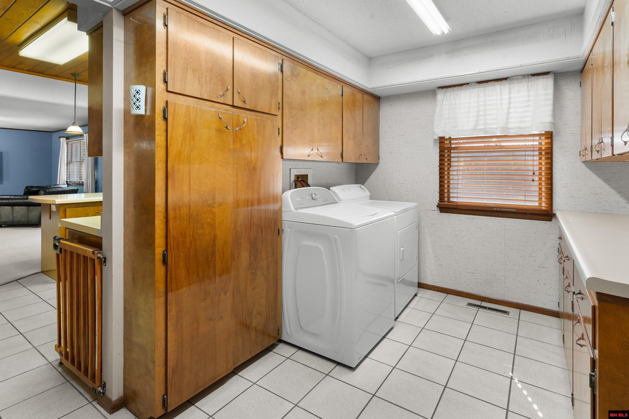 462 Howard Creek Road