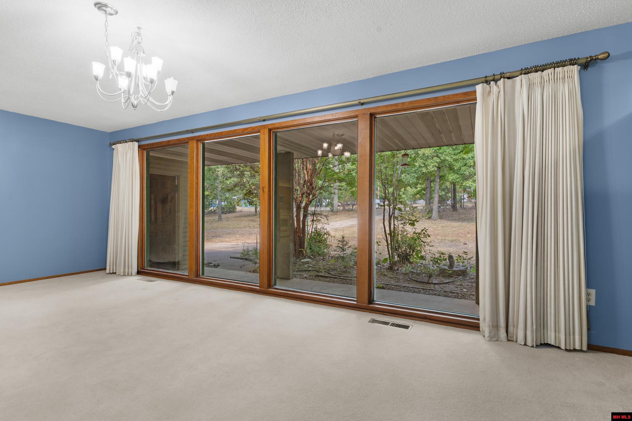 462 Howard Creek Road