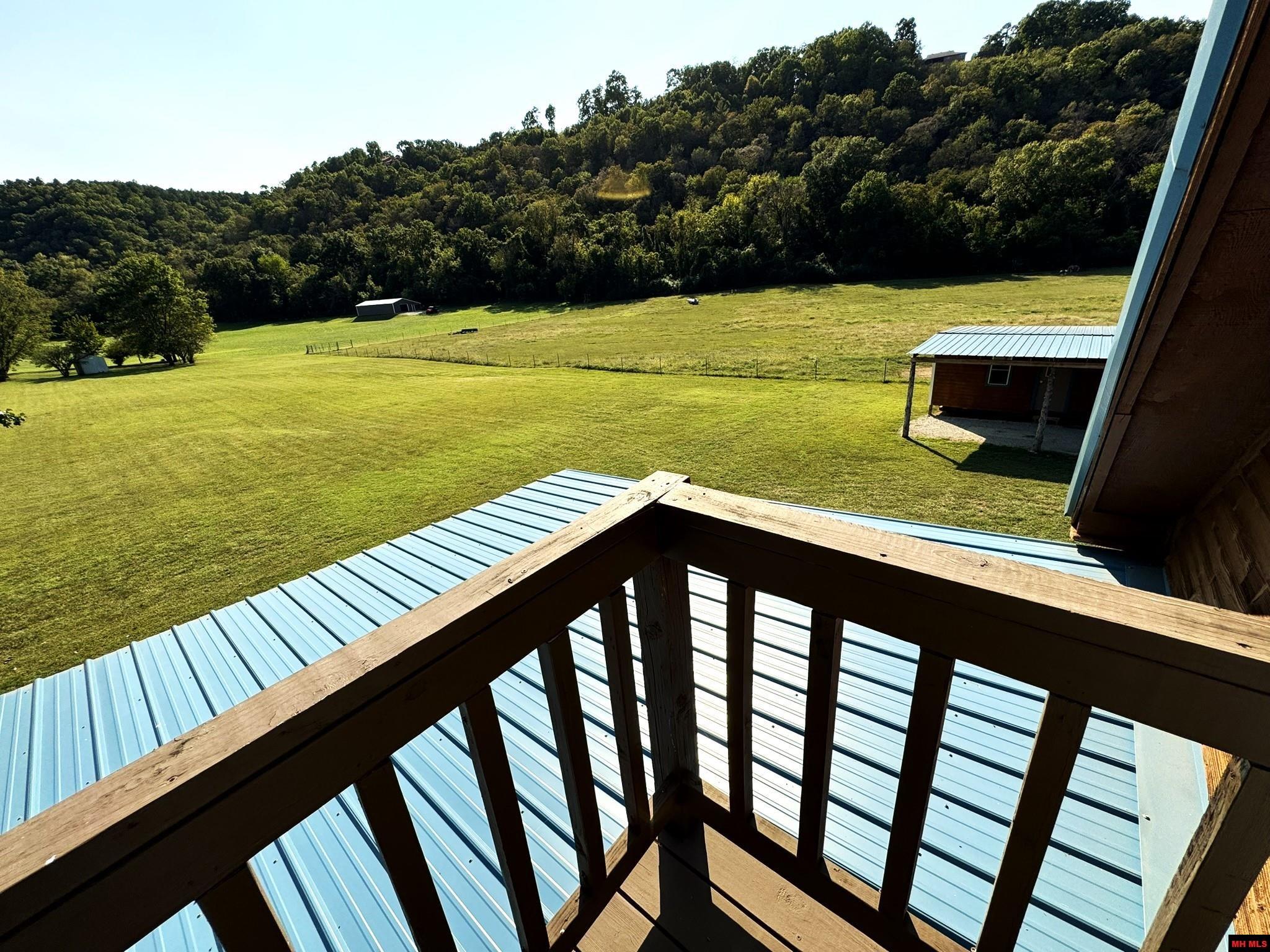 1275 Riverview Drive