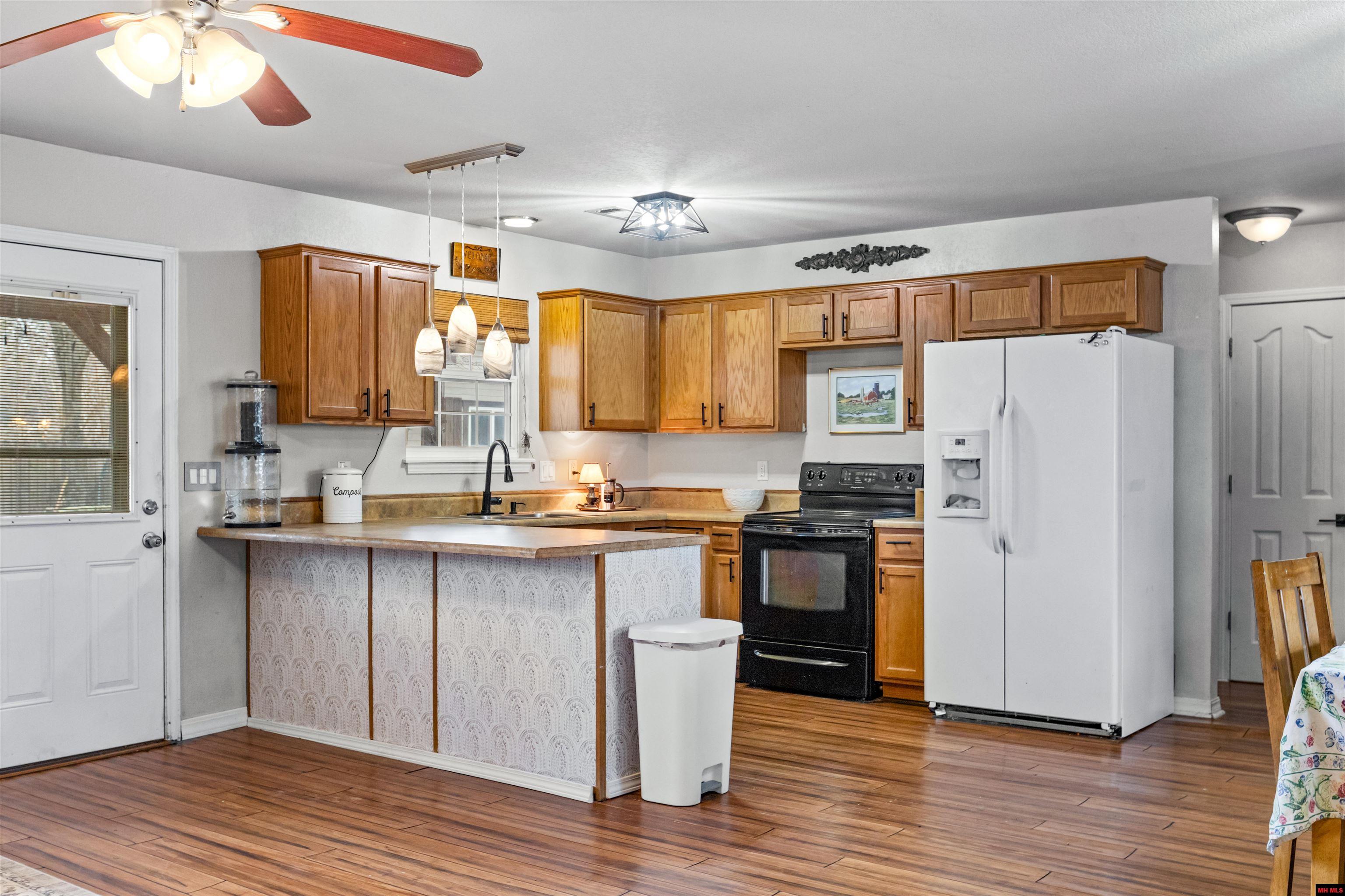 229 S Johnson Street