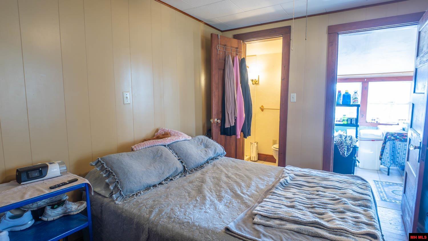 302 VINE STREET Alton, MO