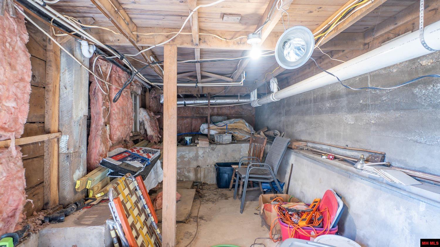 302 VINE STREET Alton, MO