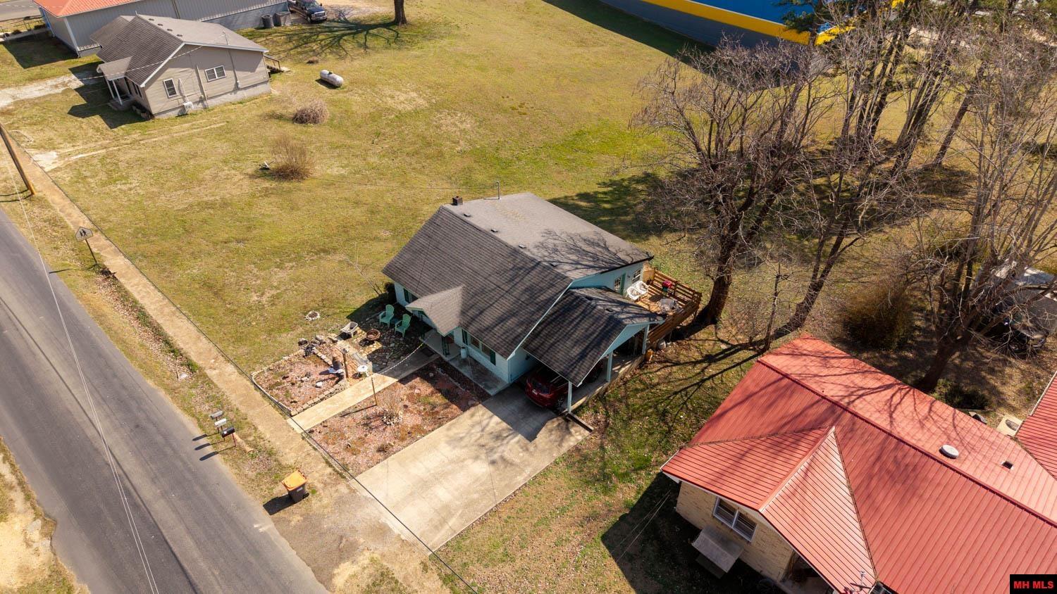 302 VINE STREET Alton, MO