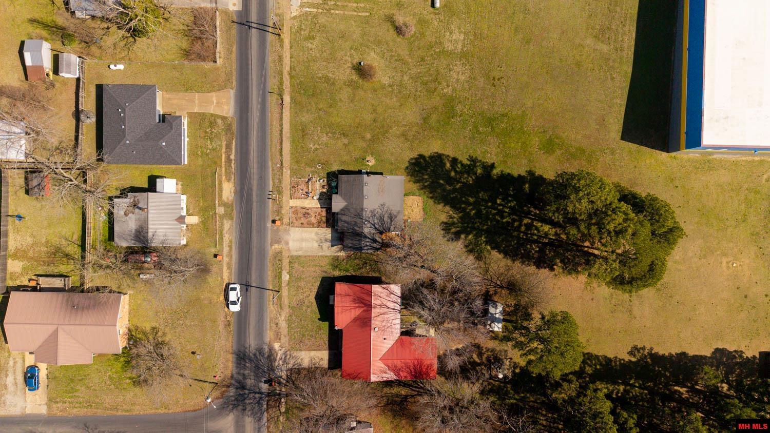 302 VINE STREET Alton, MO