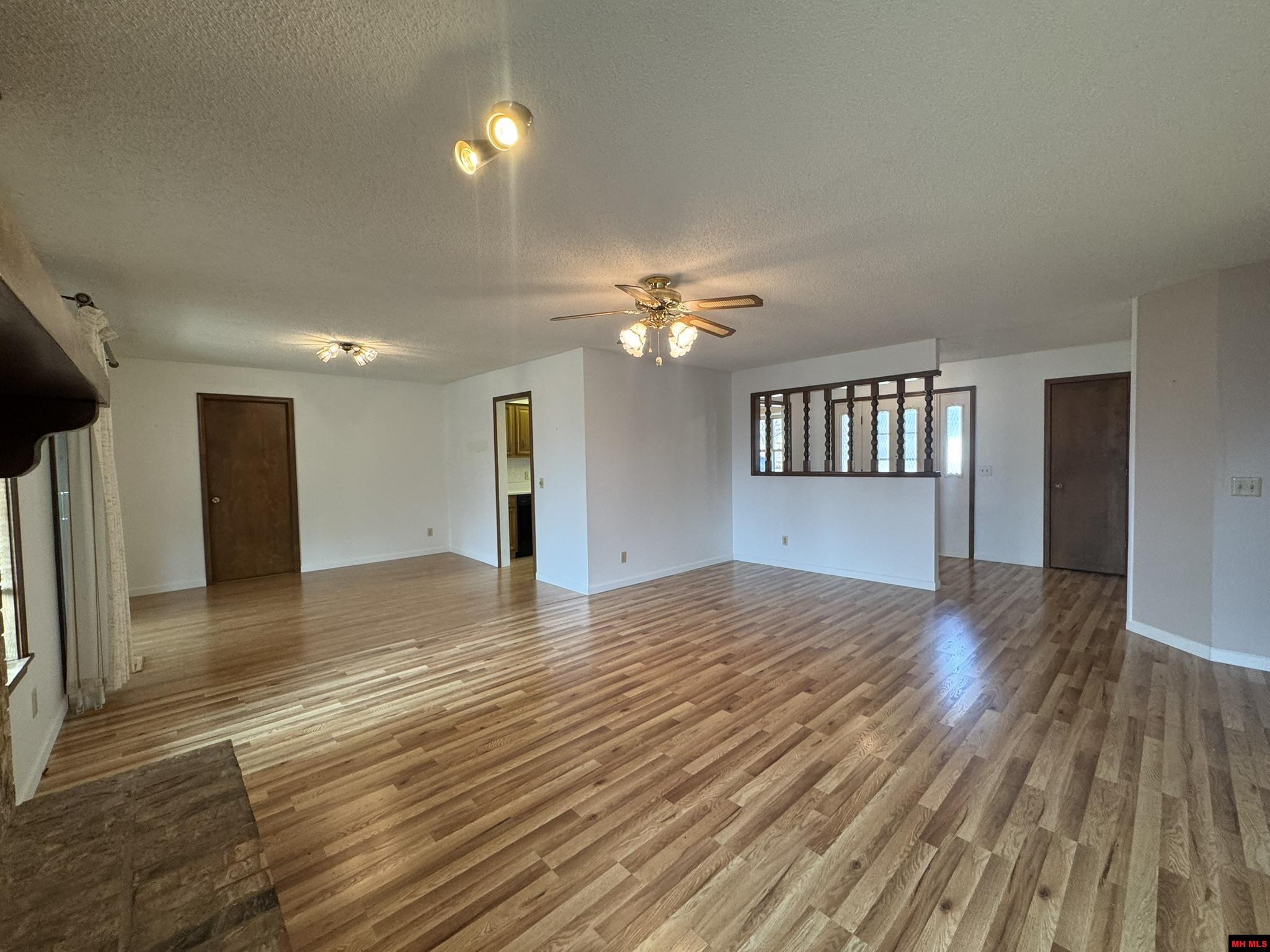 1913 MIMOSA Mountain Home, AR 72653