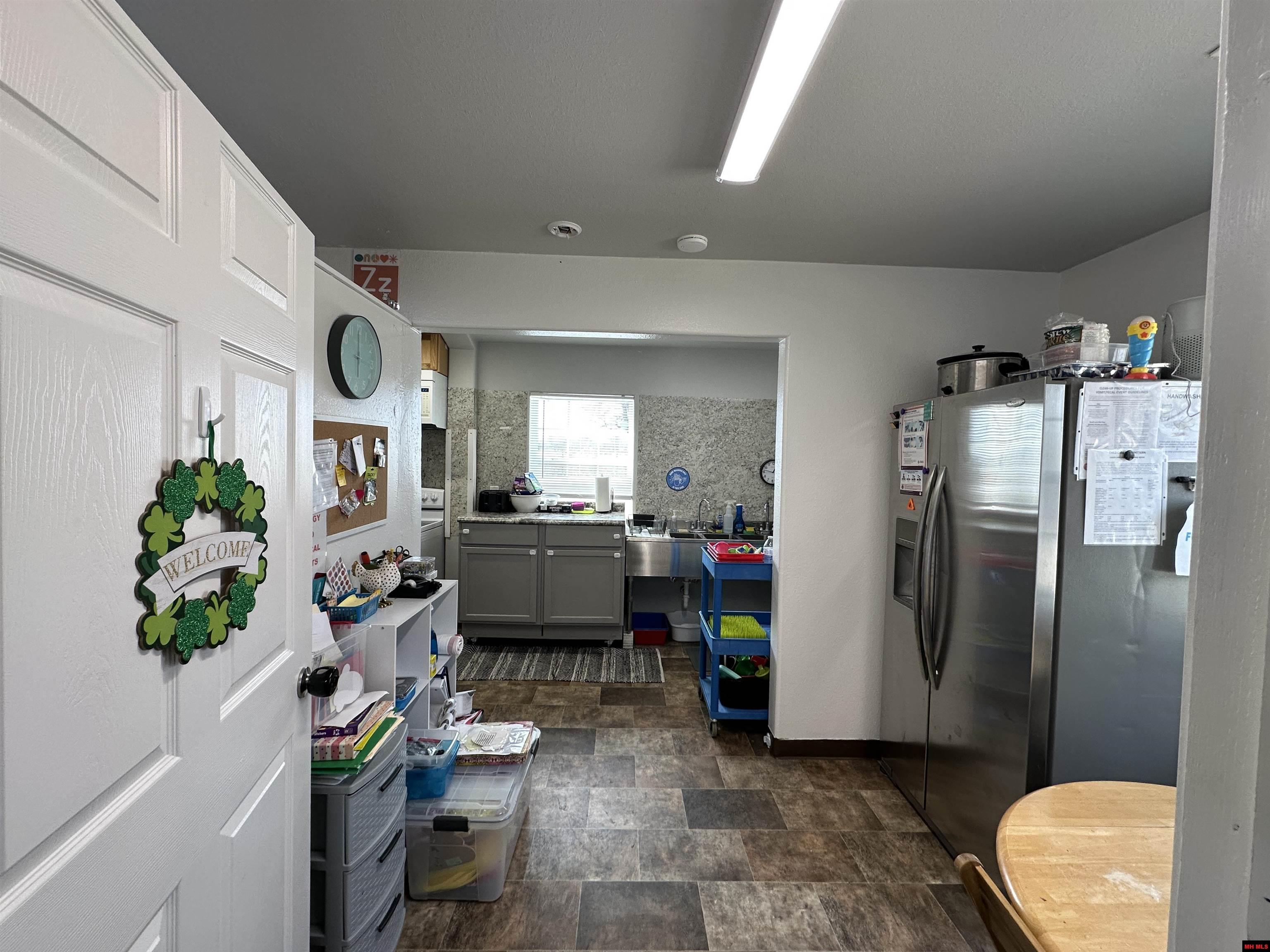 212 S CEDAR STREET Yellville, AR