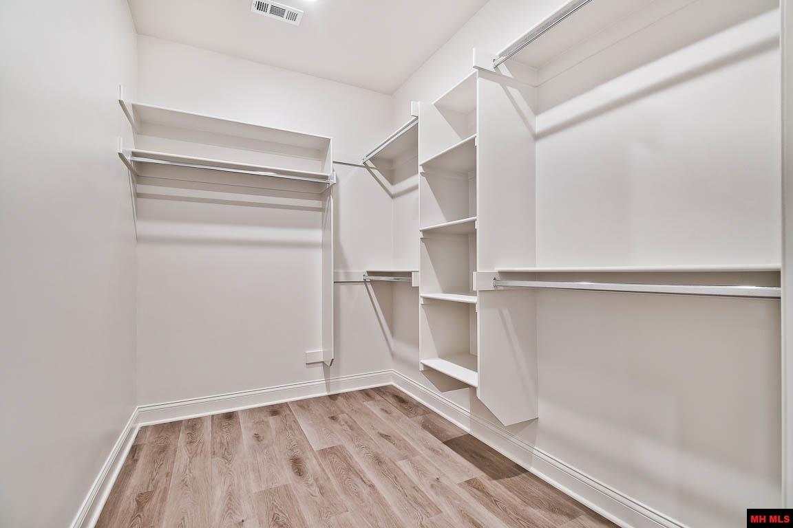 1035 Nottington Street