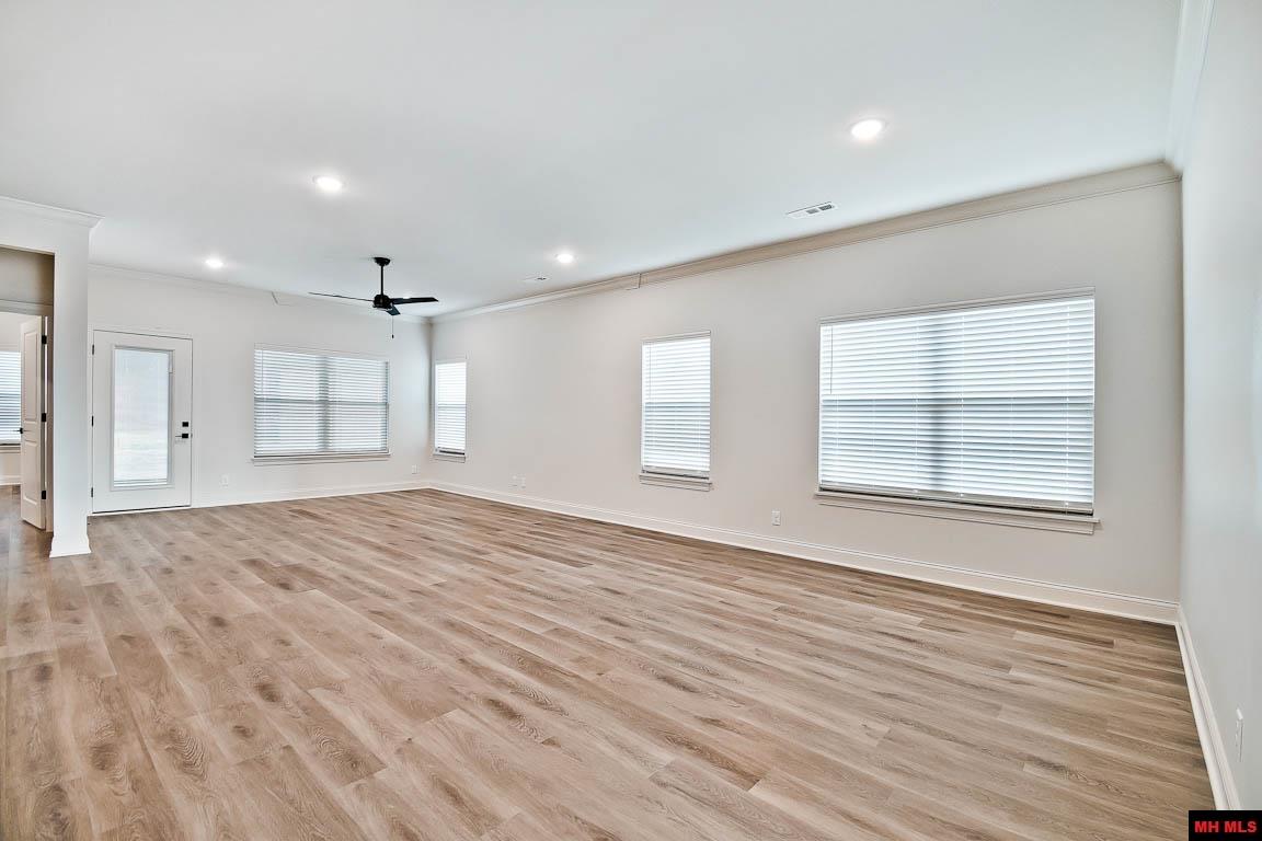 1035 Nottington Street