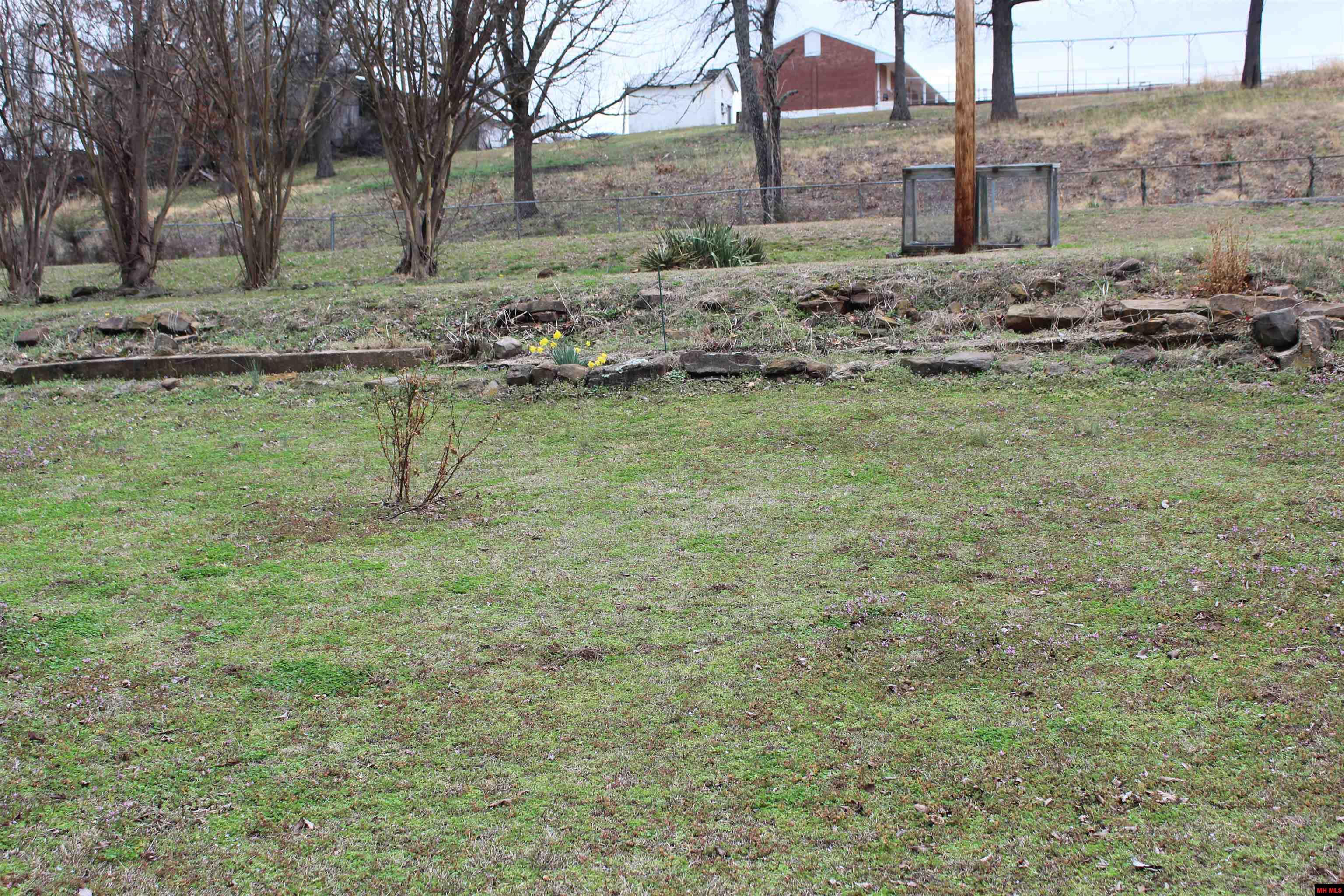 400 CANAAN ROAD Marshall, AR