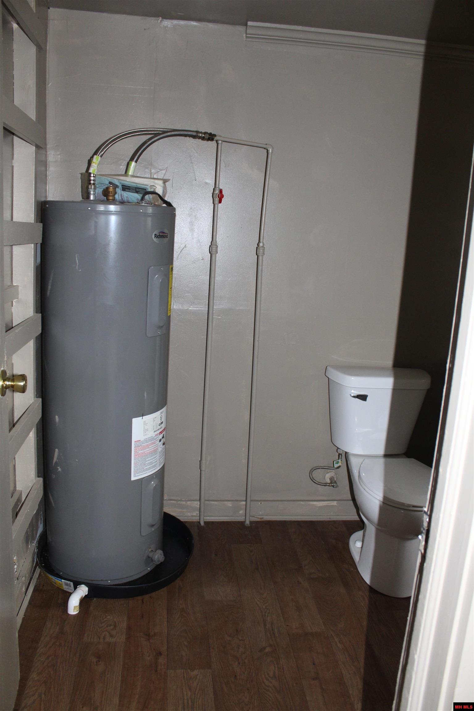 400 CANAAN ROAD Marshall, AR