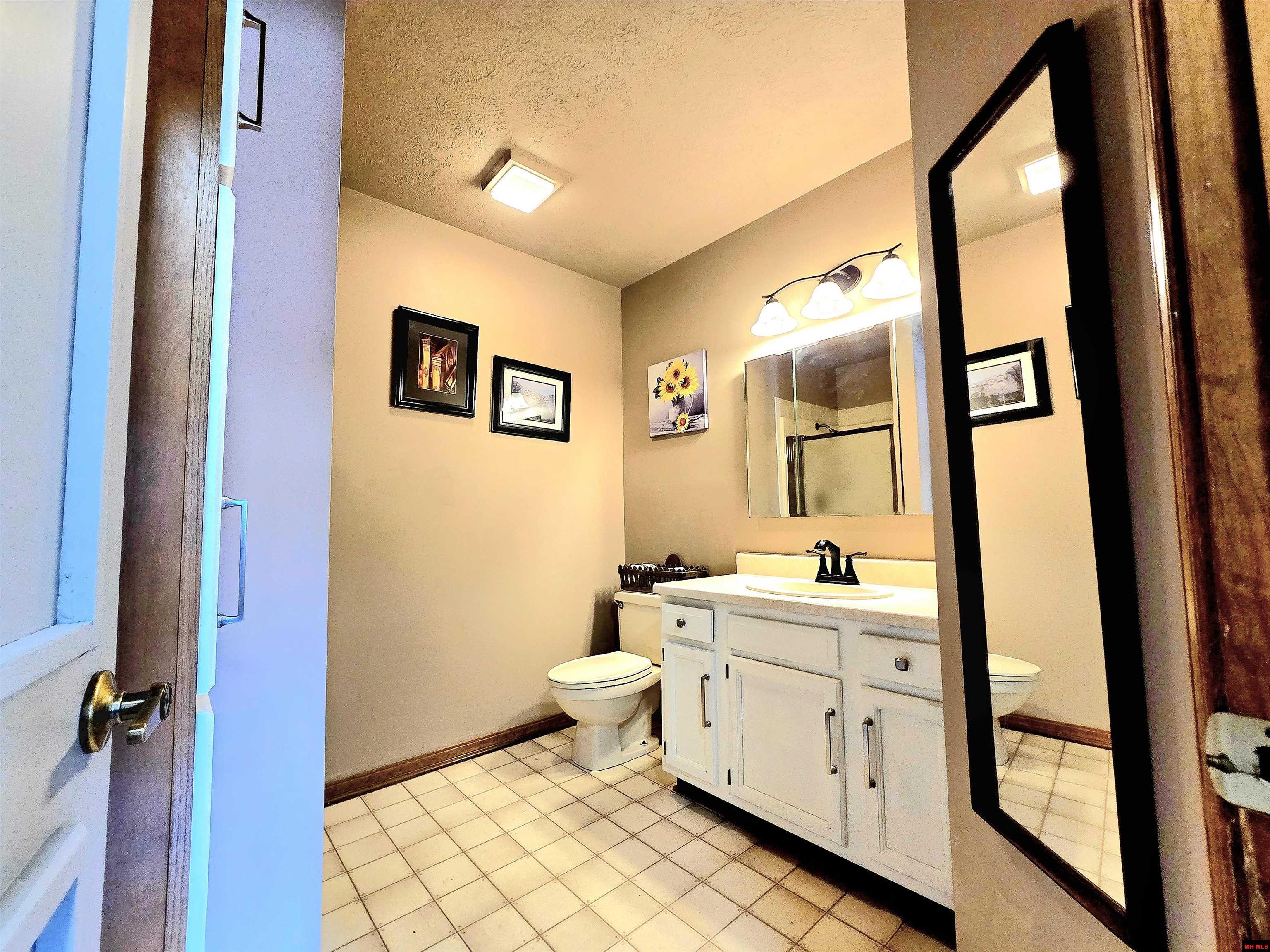 90 BRAHMA TRAIL Mountain Home, AR 72653
