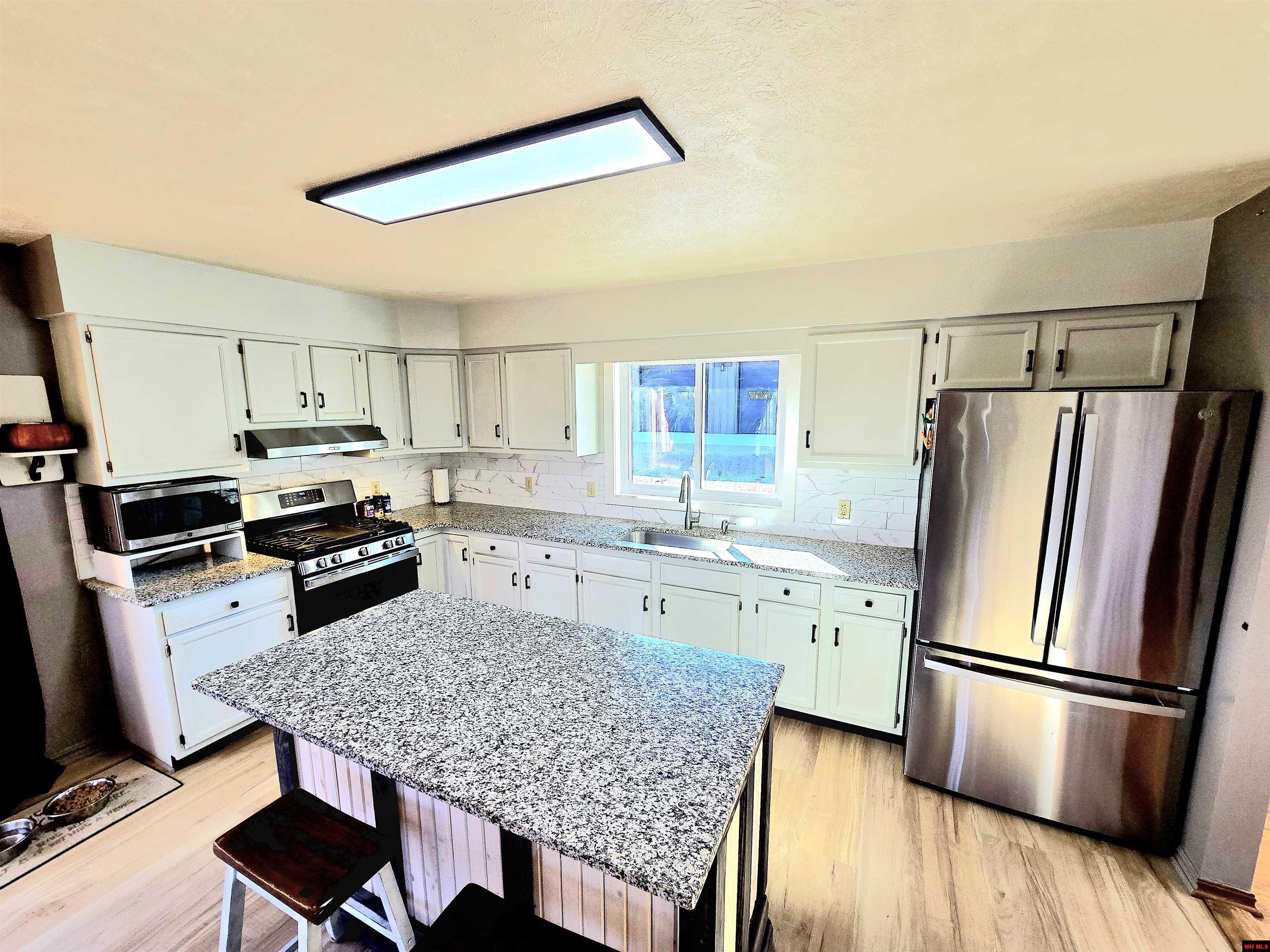 90 BRAHMA TRAIL Mountain Home, AR 72653
