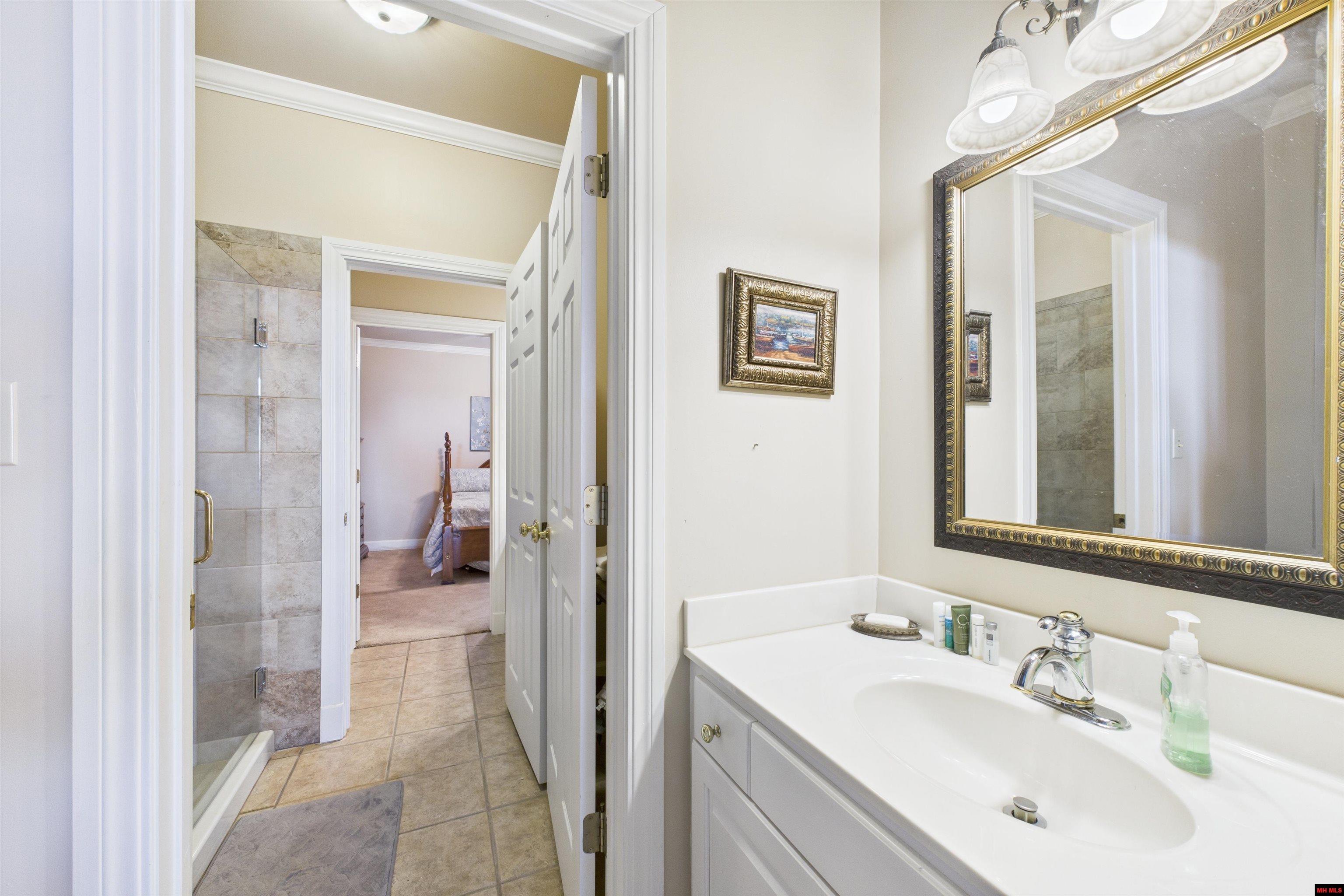 133 Diamond Gem Place