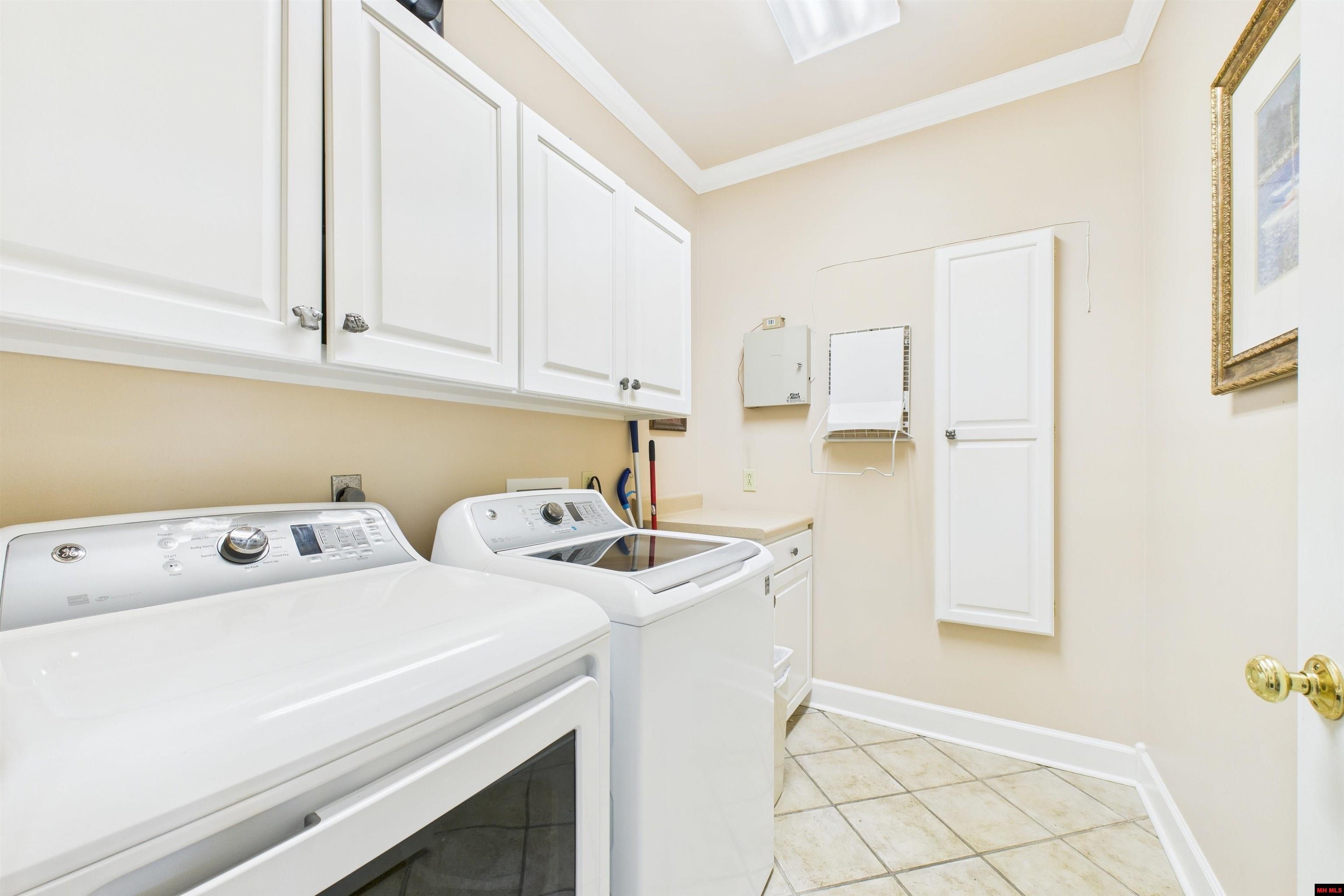 133 Diamond Gem Place