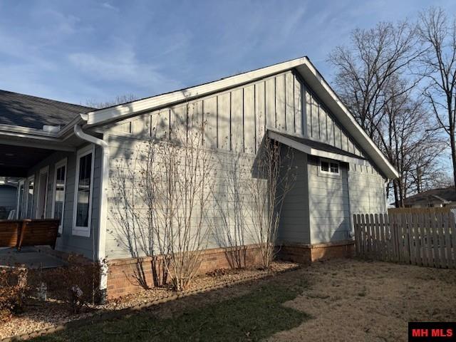 608 Wedgewood Circle