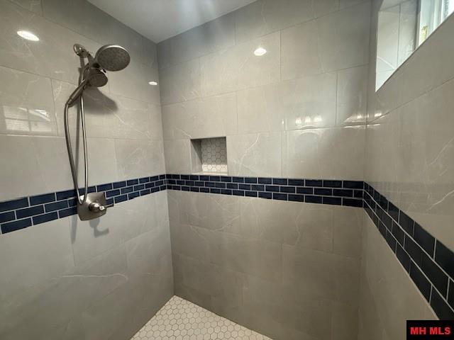 608 Wedgewood Circle