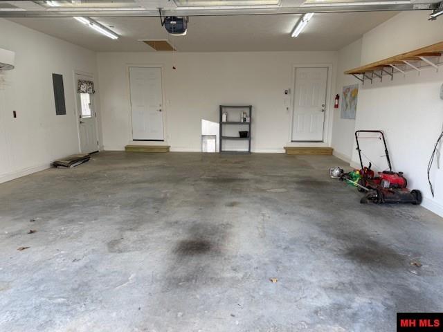 608 Wedgewood Circle