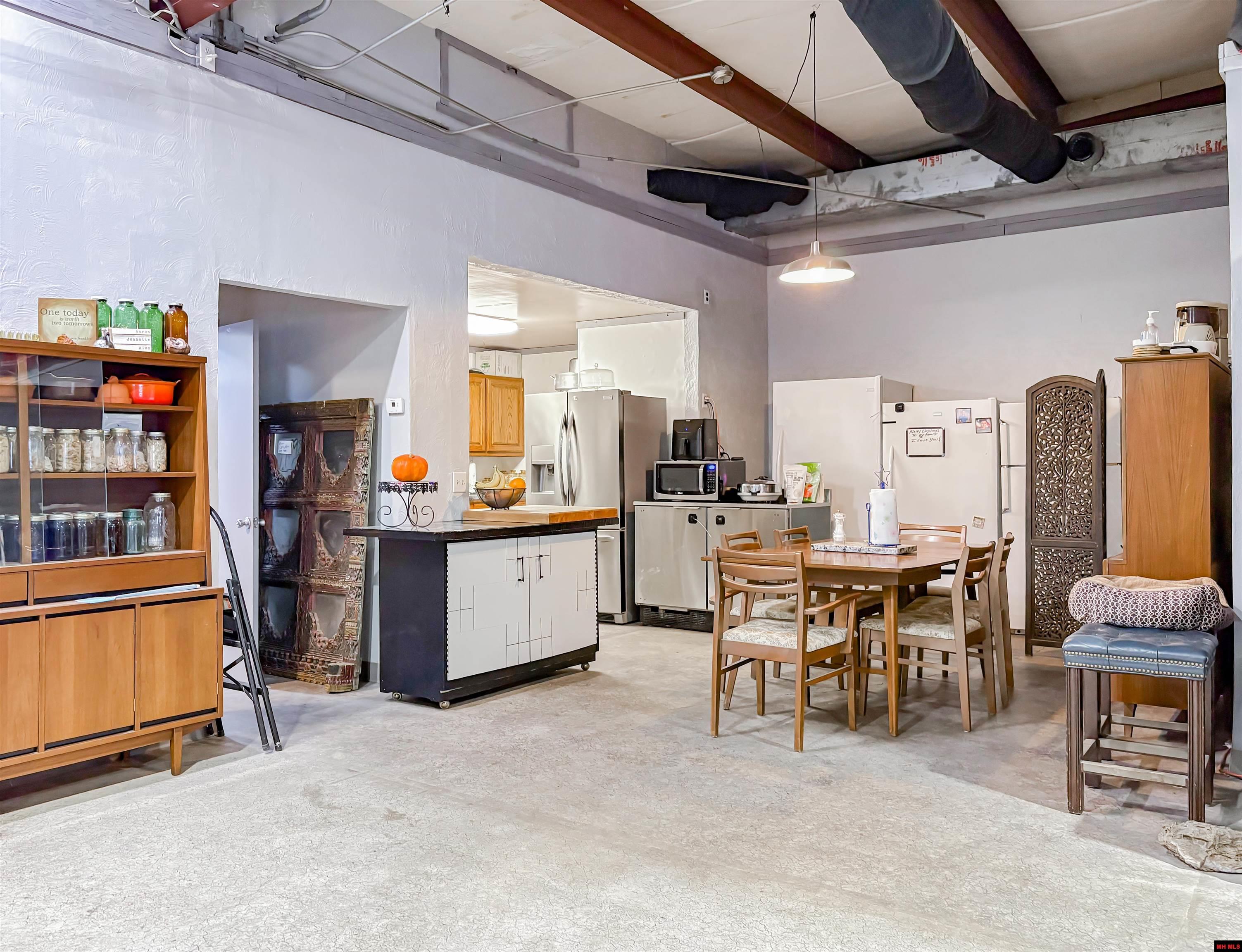 911 HWY 5 SOUTH Mountain Home, AR