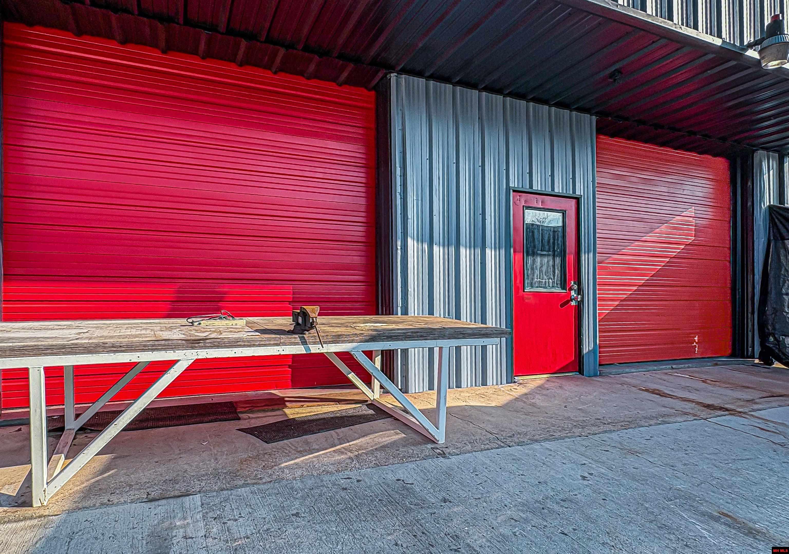 911 HWY 5 SOUTH Mountain Home, AR