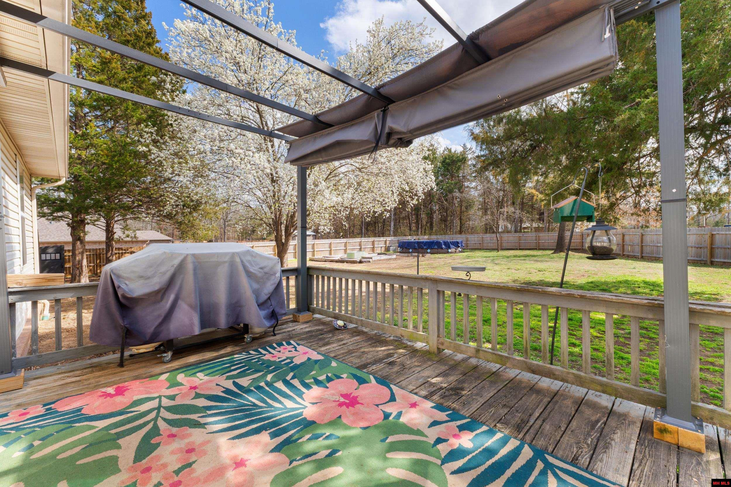 180 Contemporary Drive