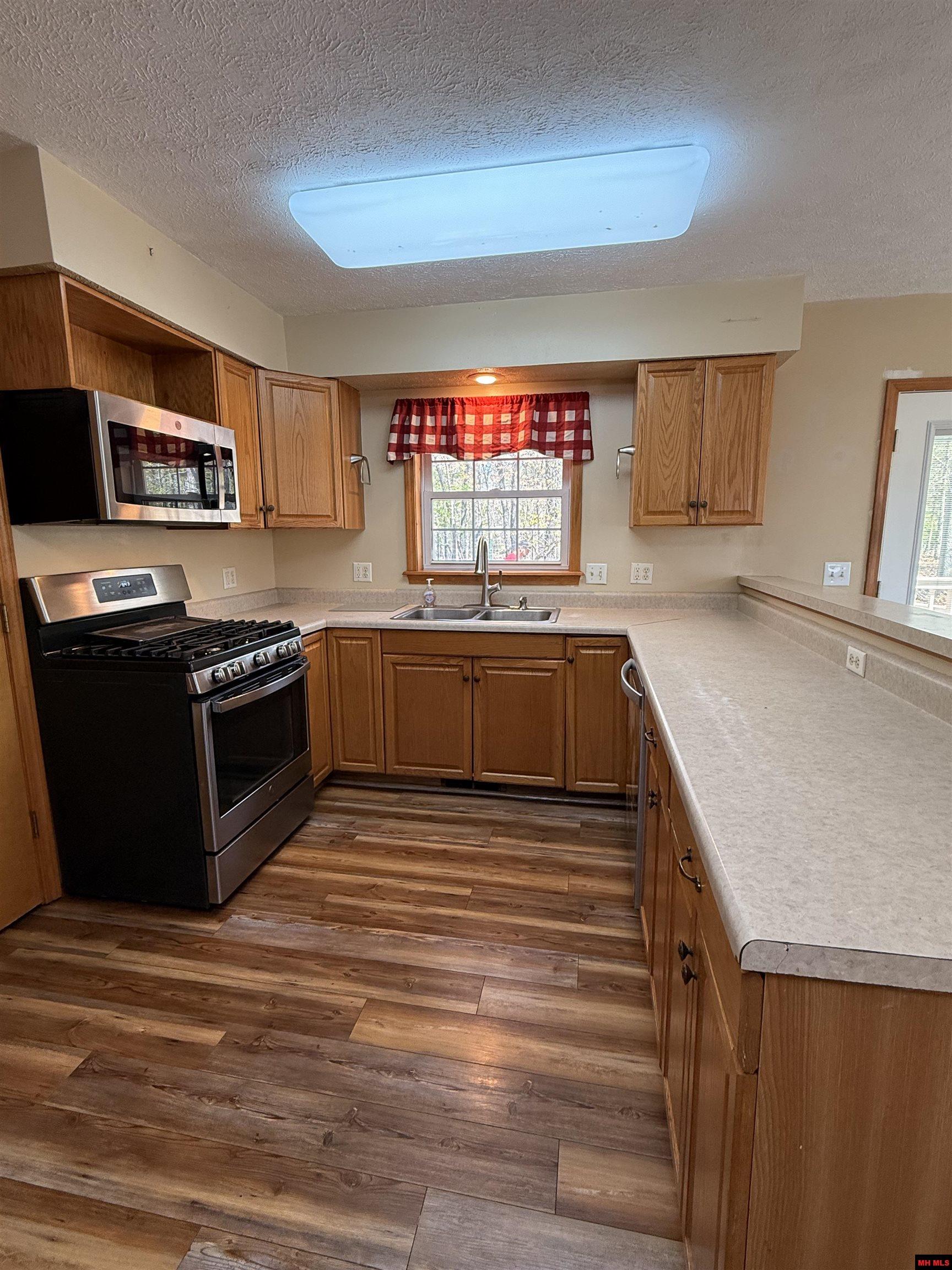 7317 Mount Calm Road