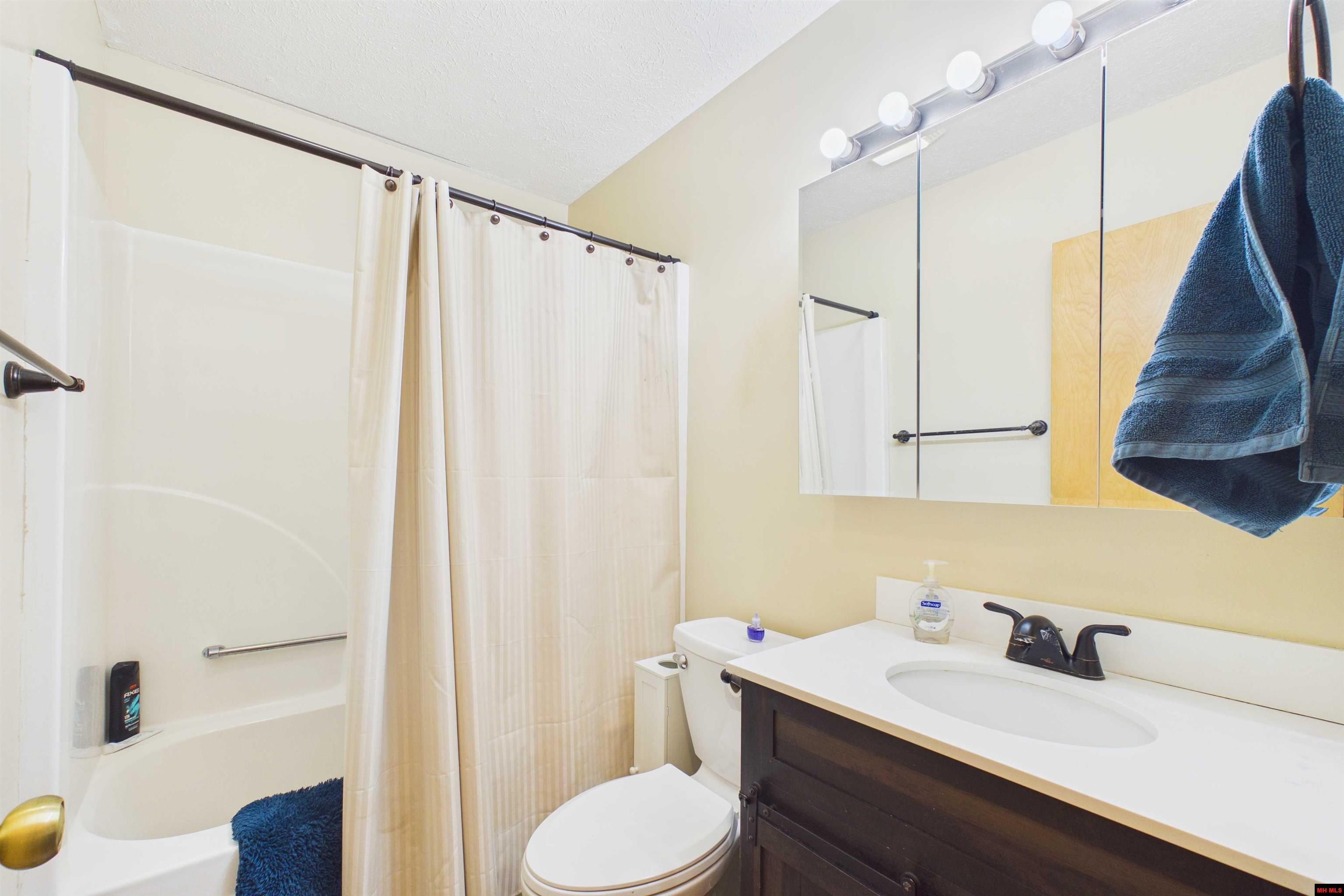 7317 Mount Calm Road