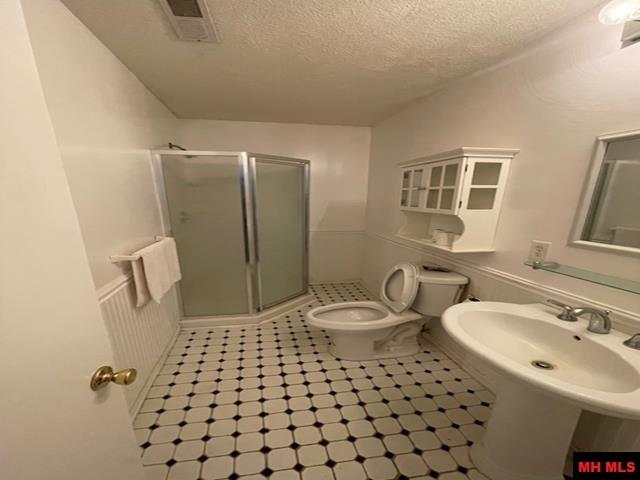 20725 Horseshoe Bend Road