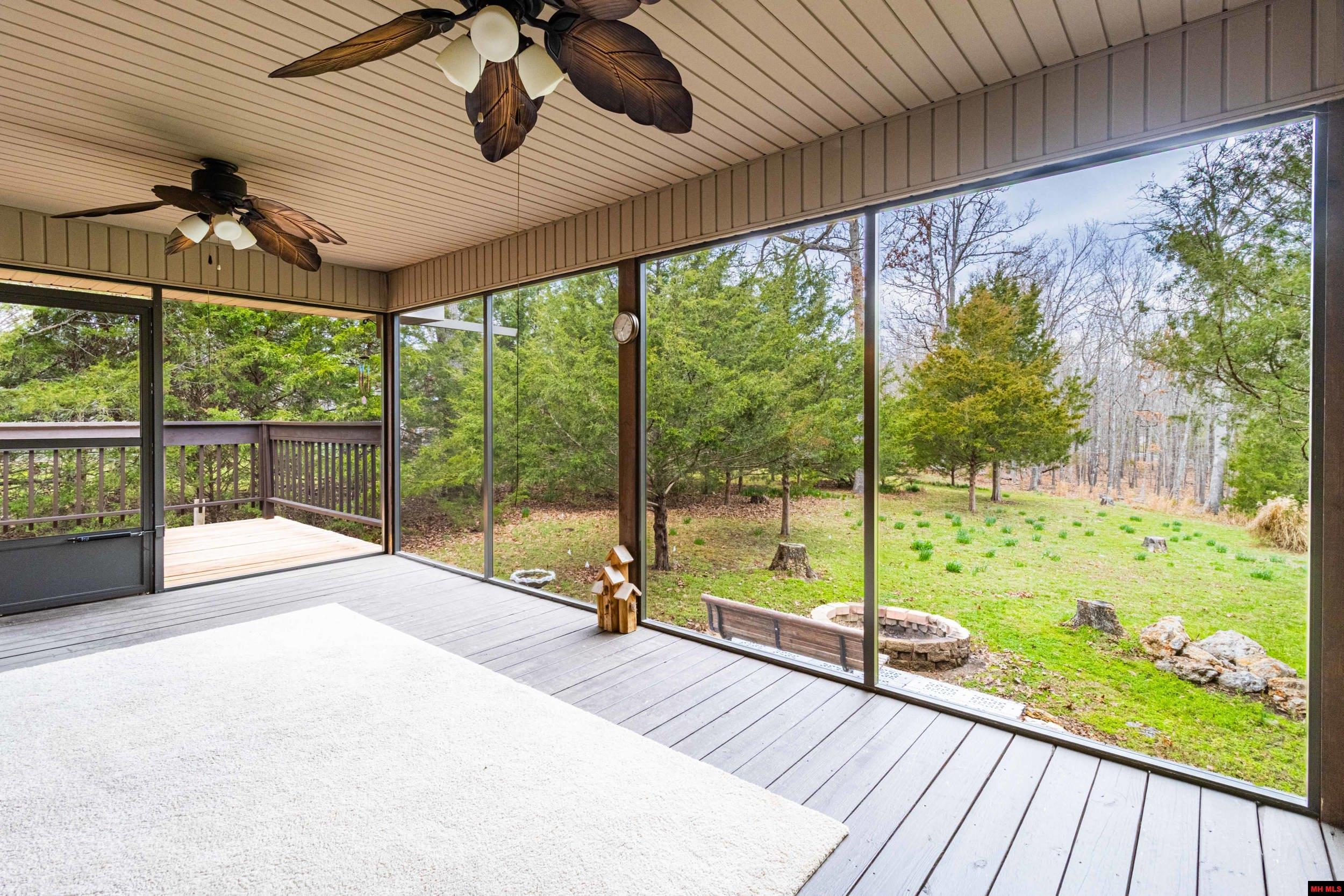 110 Lake Forest Circle