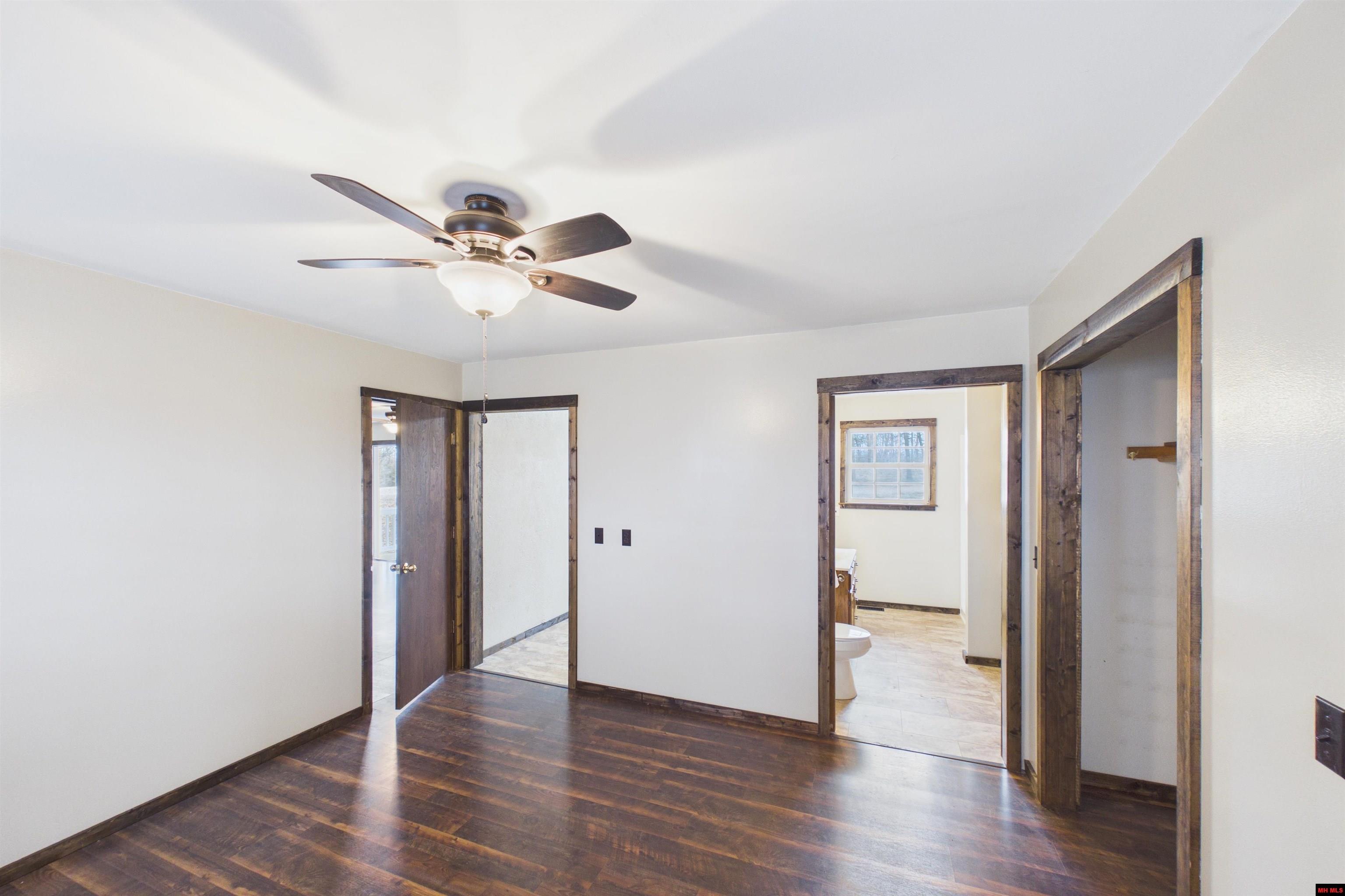 16498 Hwy 62/412 West