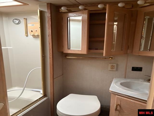 1132 Lighthouse Lane