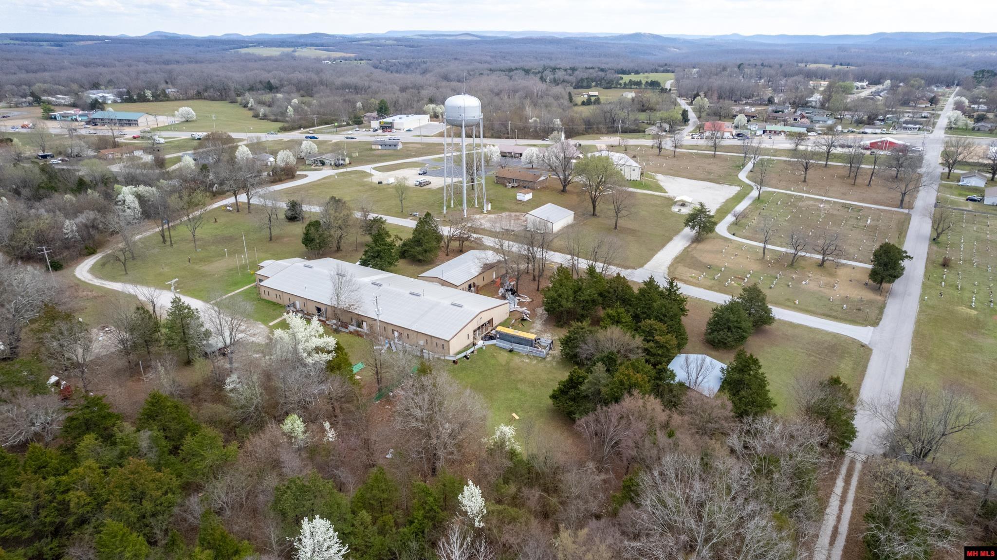 116 SNOWBALL DRIVE Gassville, AR