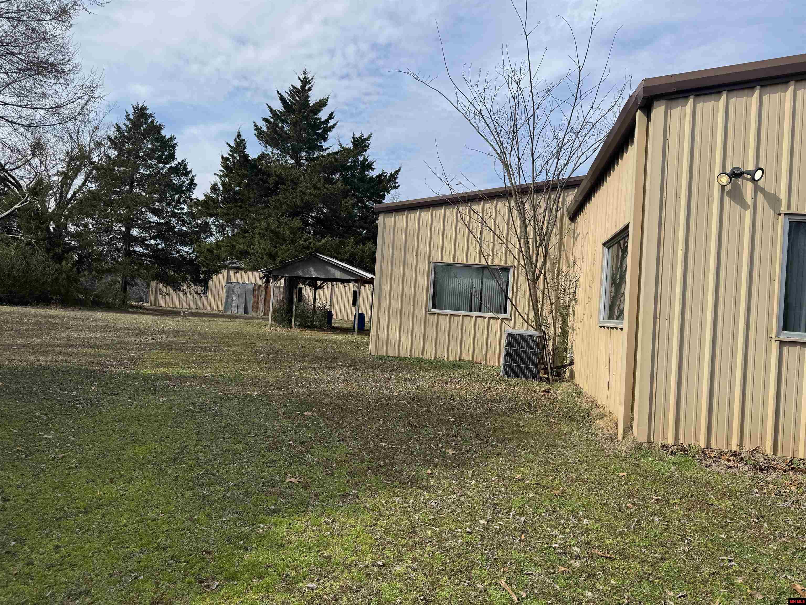 116 SNOWBALL DRIVE Gassville, AR