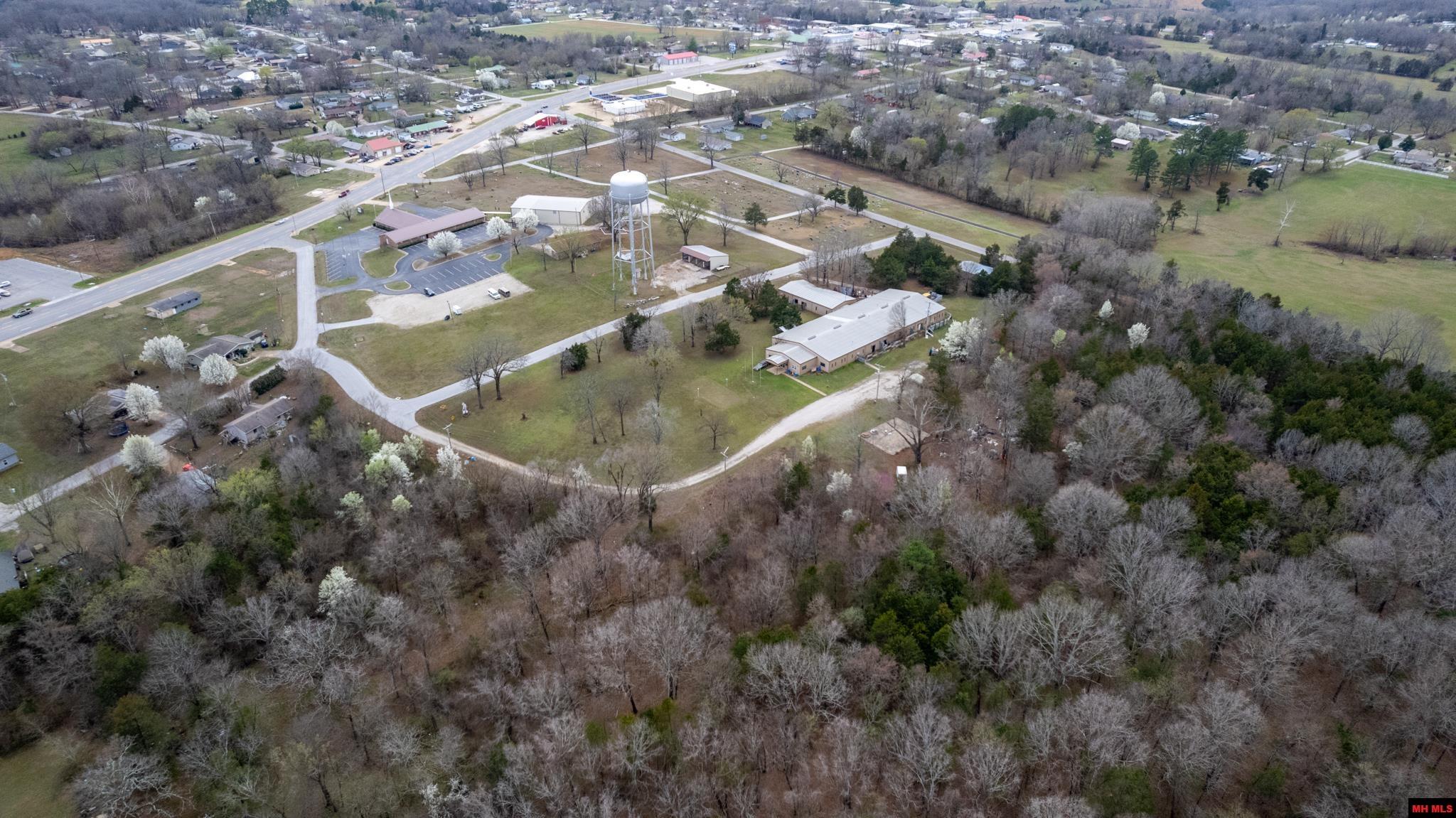 116 SNOWBALL DRIVE Gassville, AR