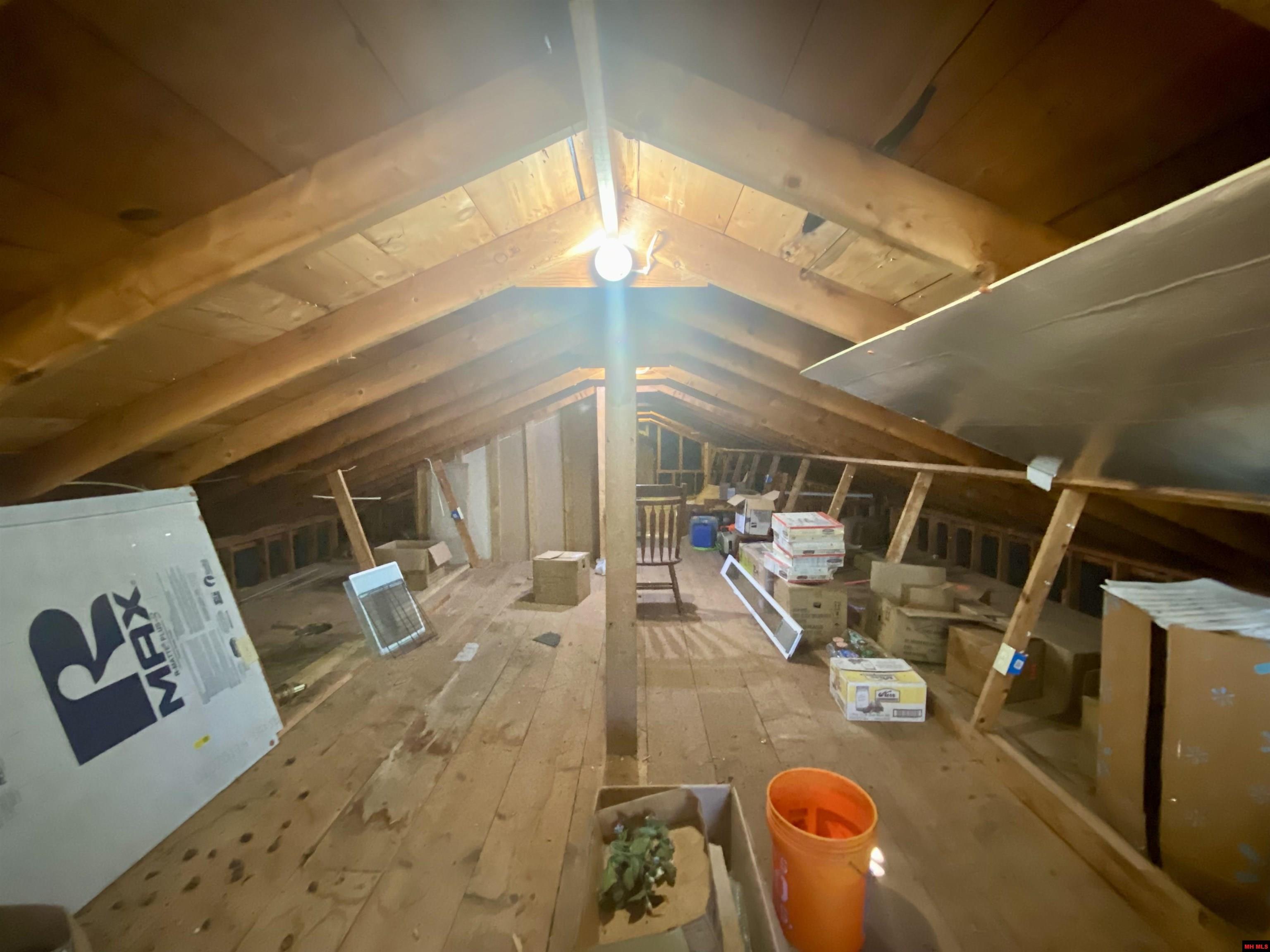 5095 Old Military Road