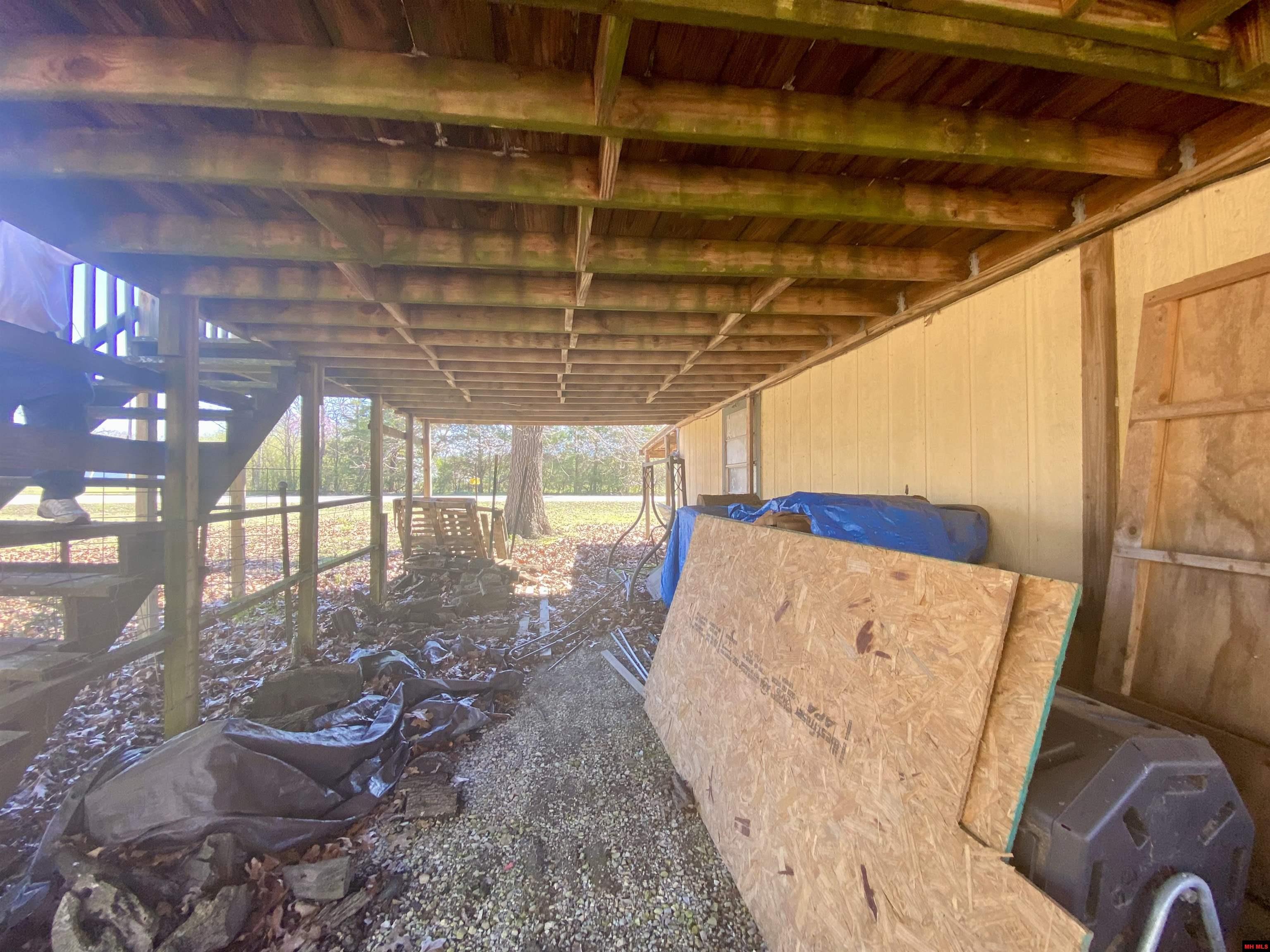 5095 Old Military Road