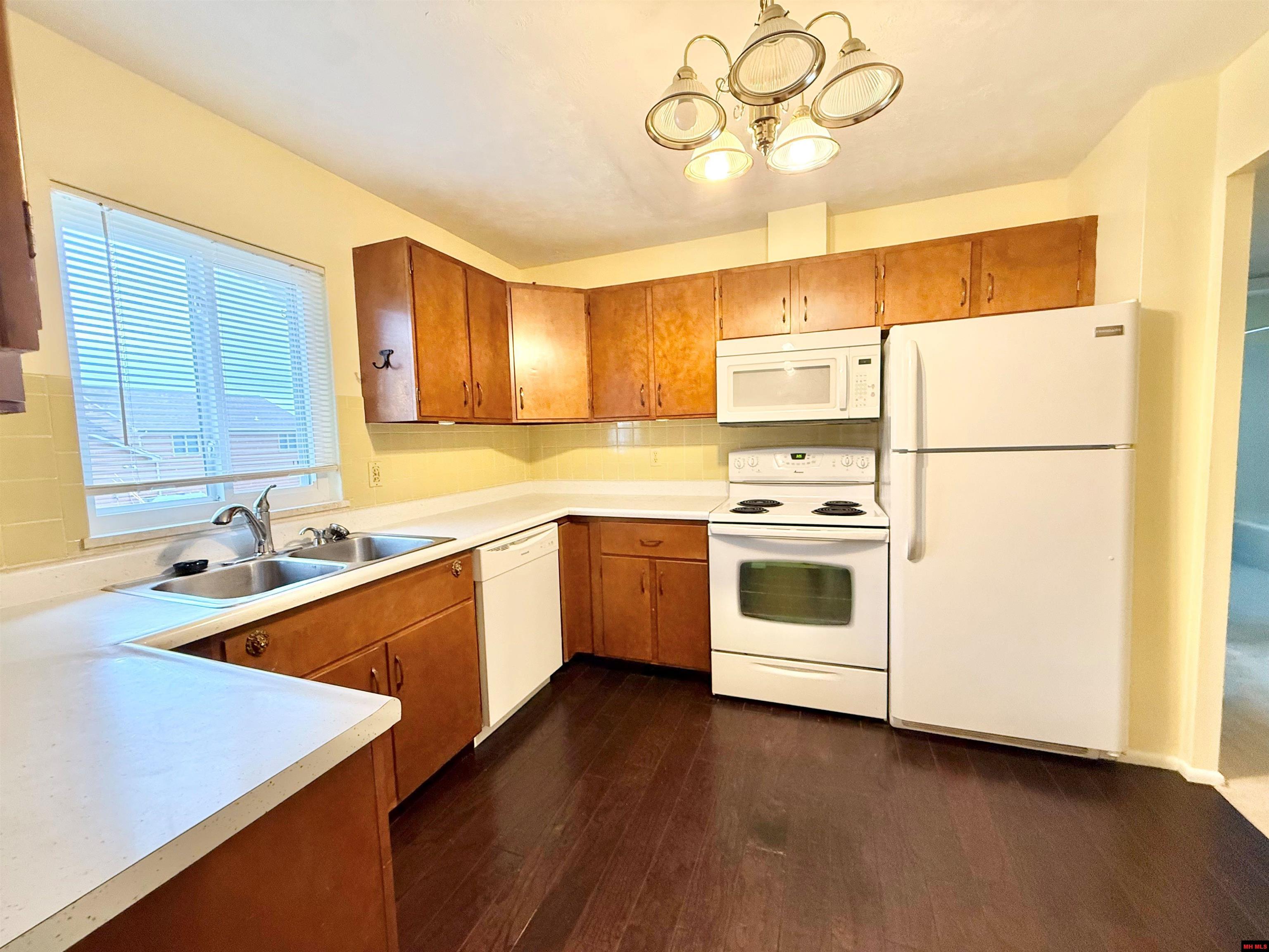 3833 HWY 178 WEST Lakeview, AR