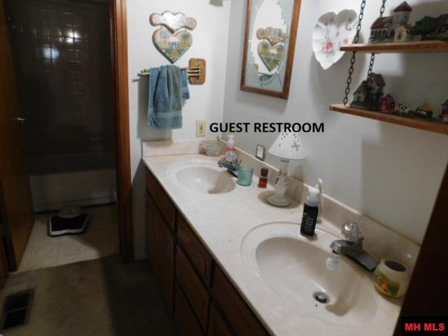 1117 CR 784 Mountain Home, AR