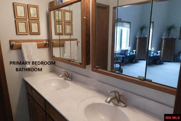 1117 CR 784 Mountain Home, AR