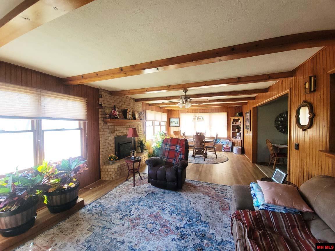 998 COURTNEY LANE Mountain Home, AR