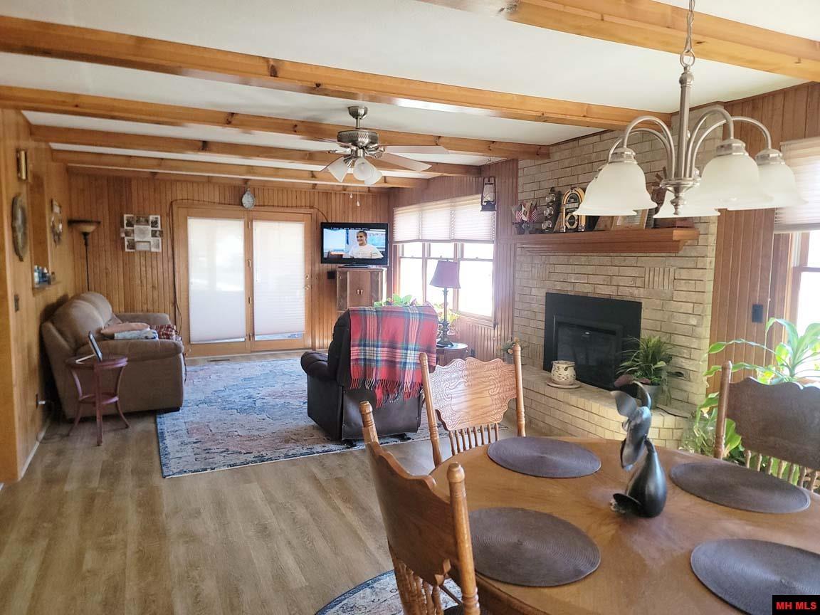 998 COURTNEY LANE Mountain Home, AR