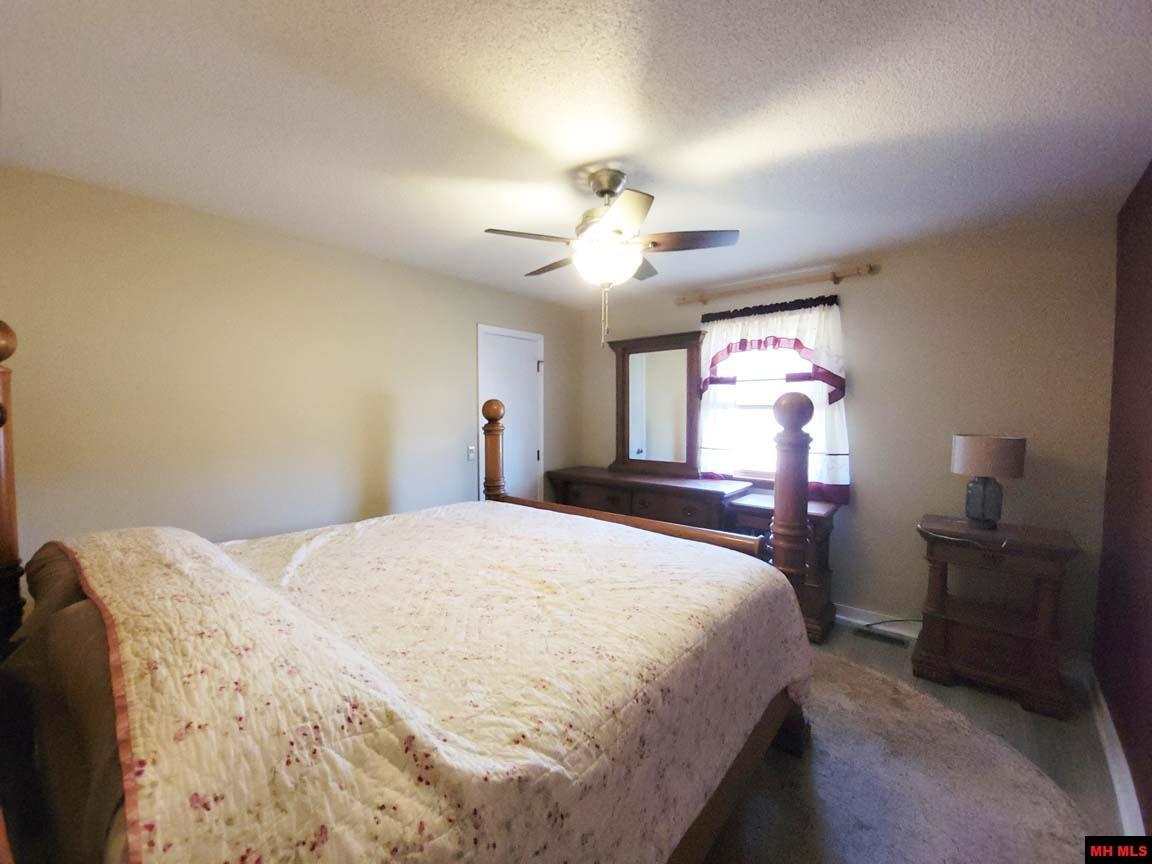 998 COURTNEY LANE Mountain Home, AR